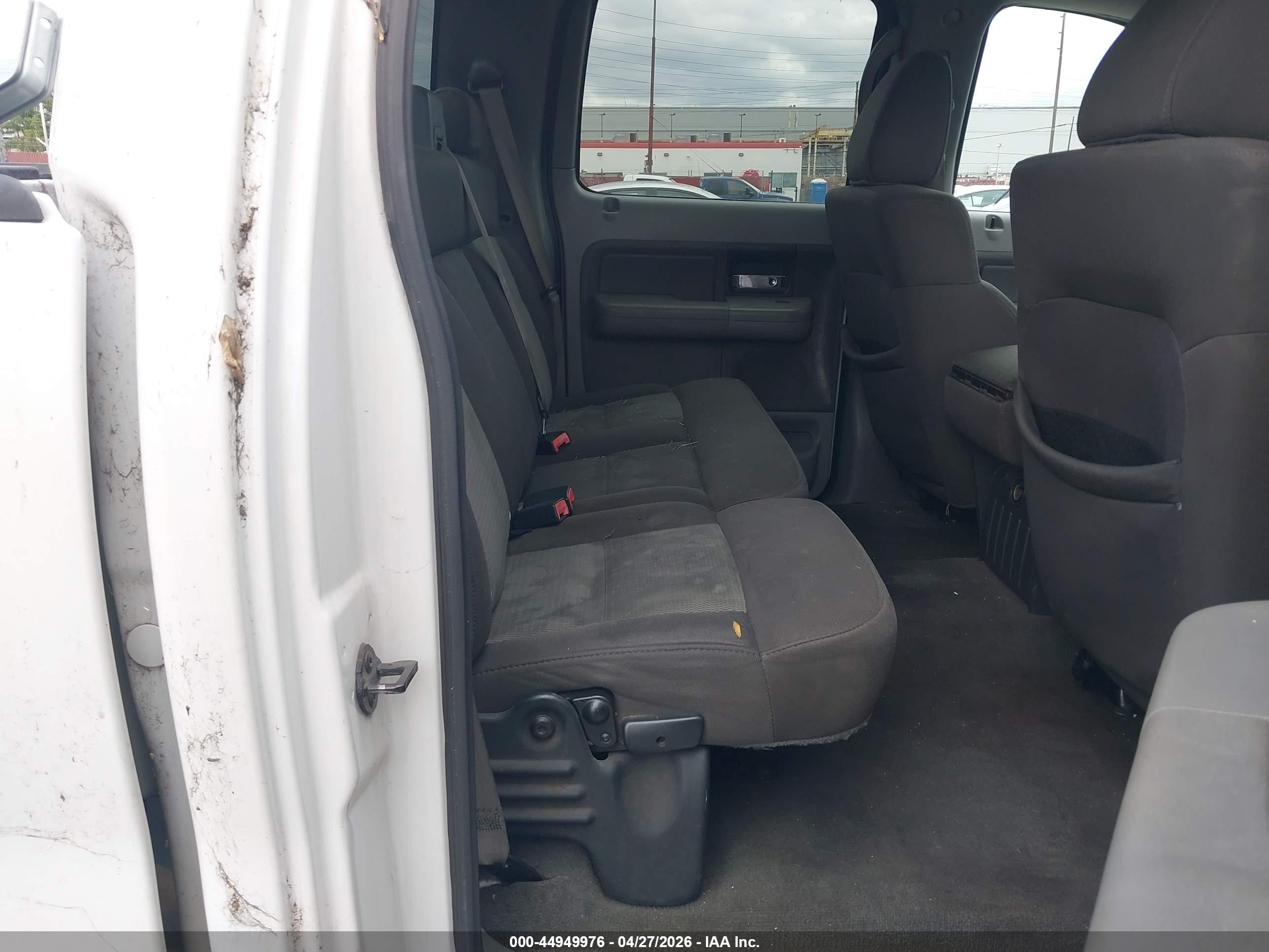 FORD F-150 image 8