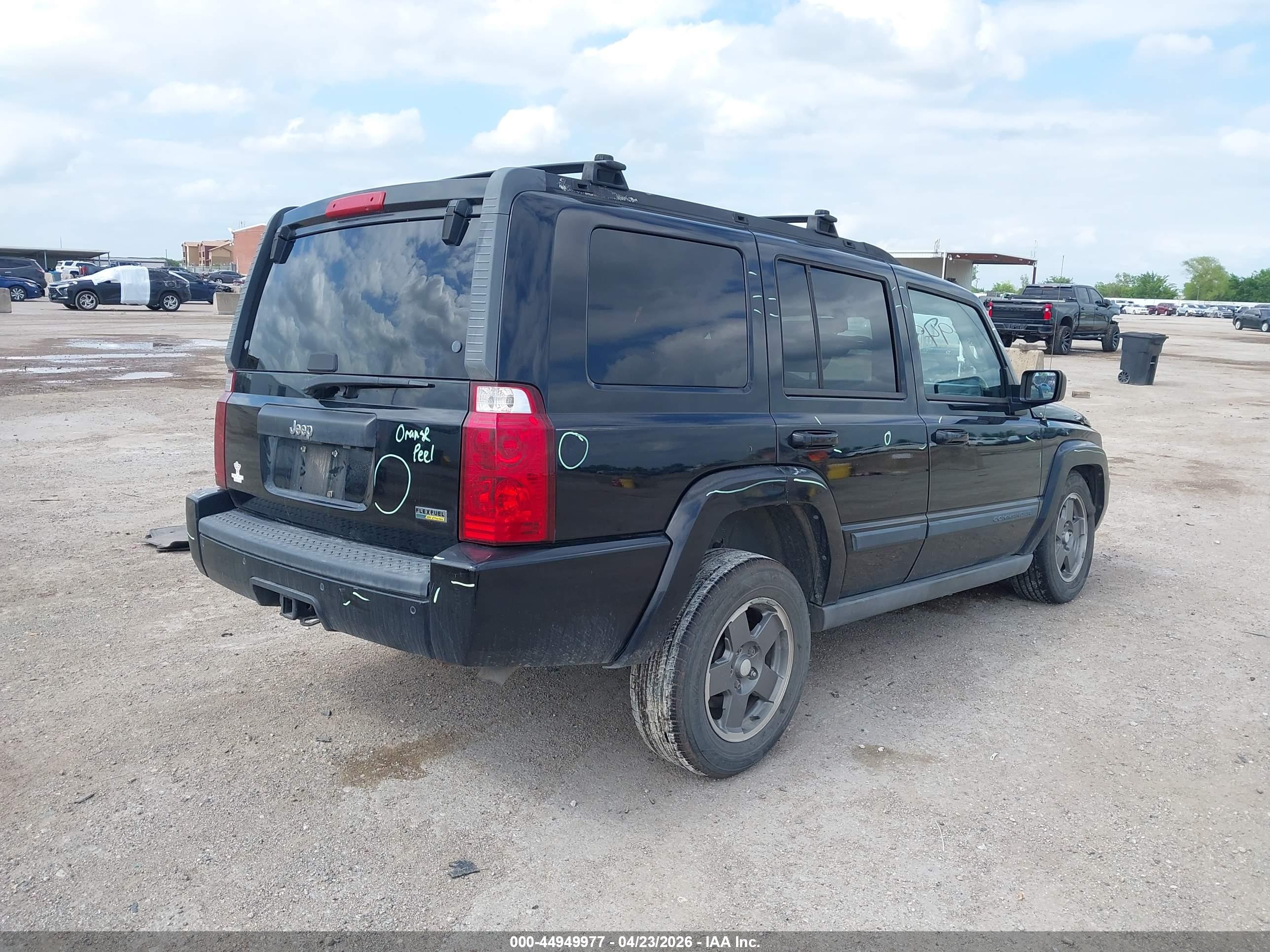 JEEP COMMANDER image 4