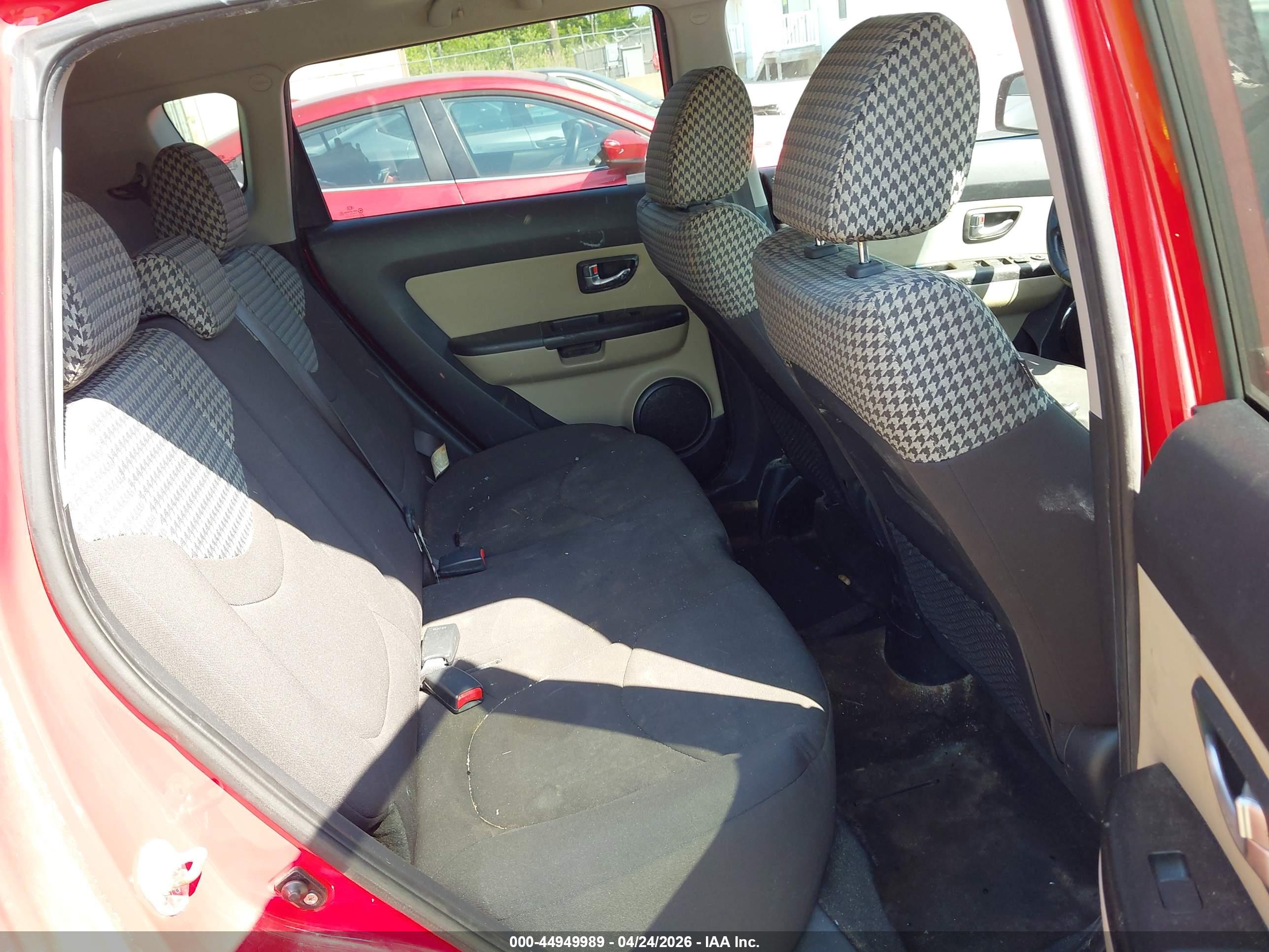 KIA SOUL image 8