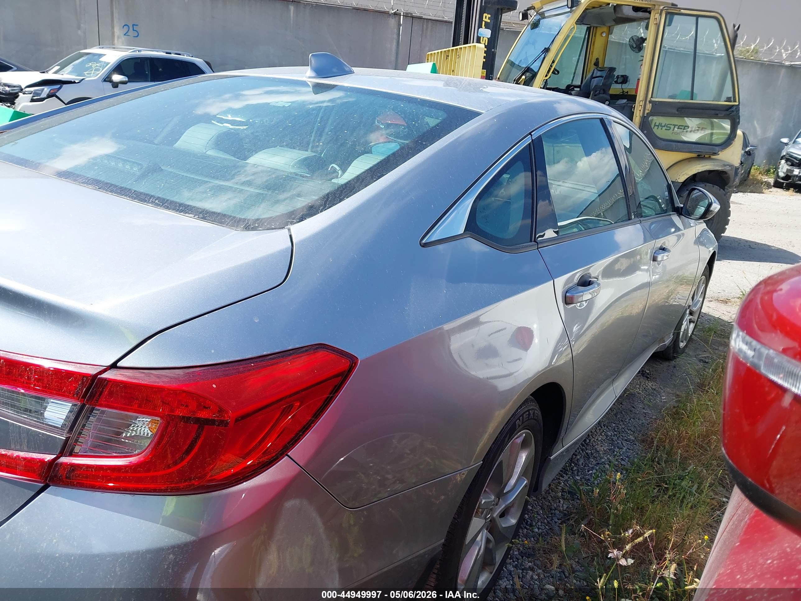 HONDA ACCORD image 4