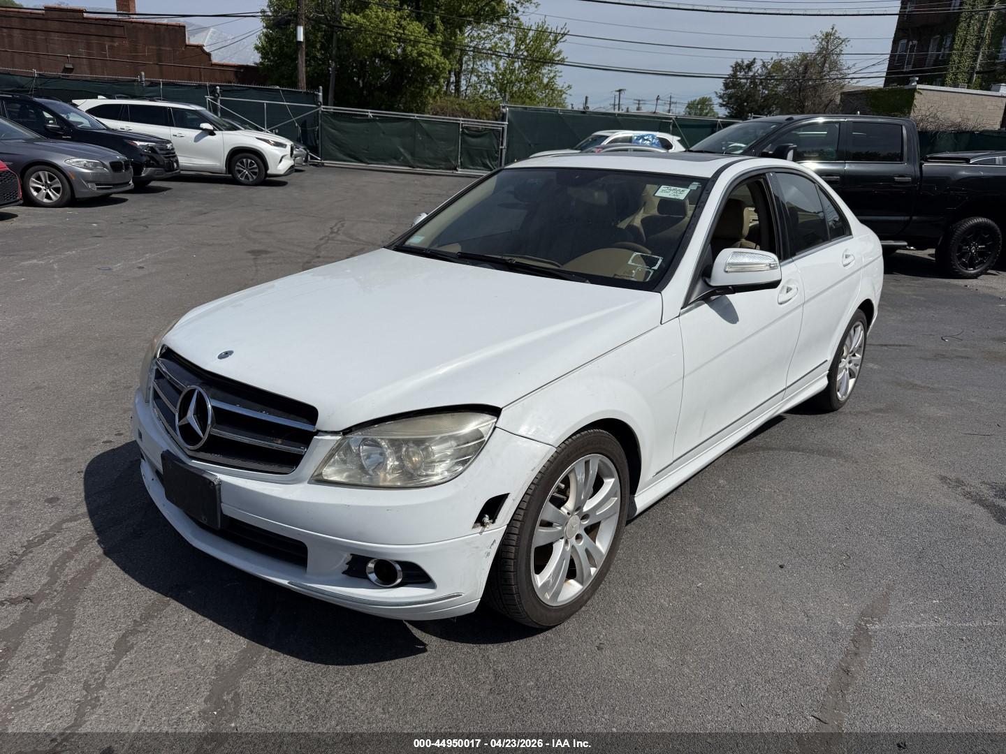 MERCEDES-BENZ C image 2