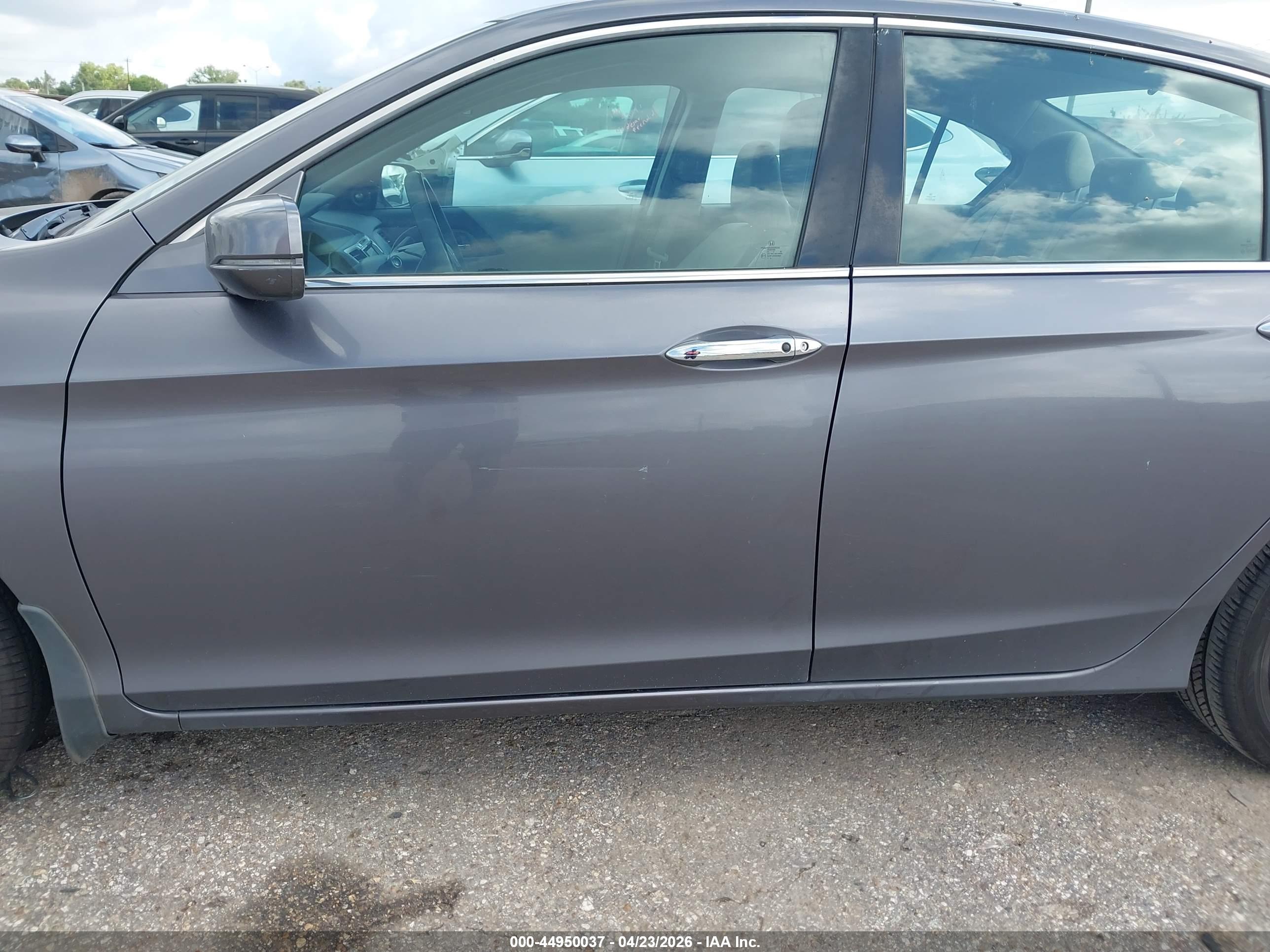 HONDA ACCORD image 6