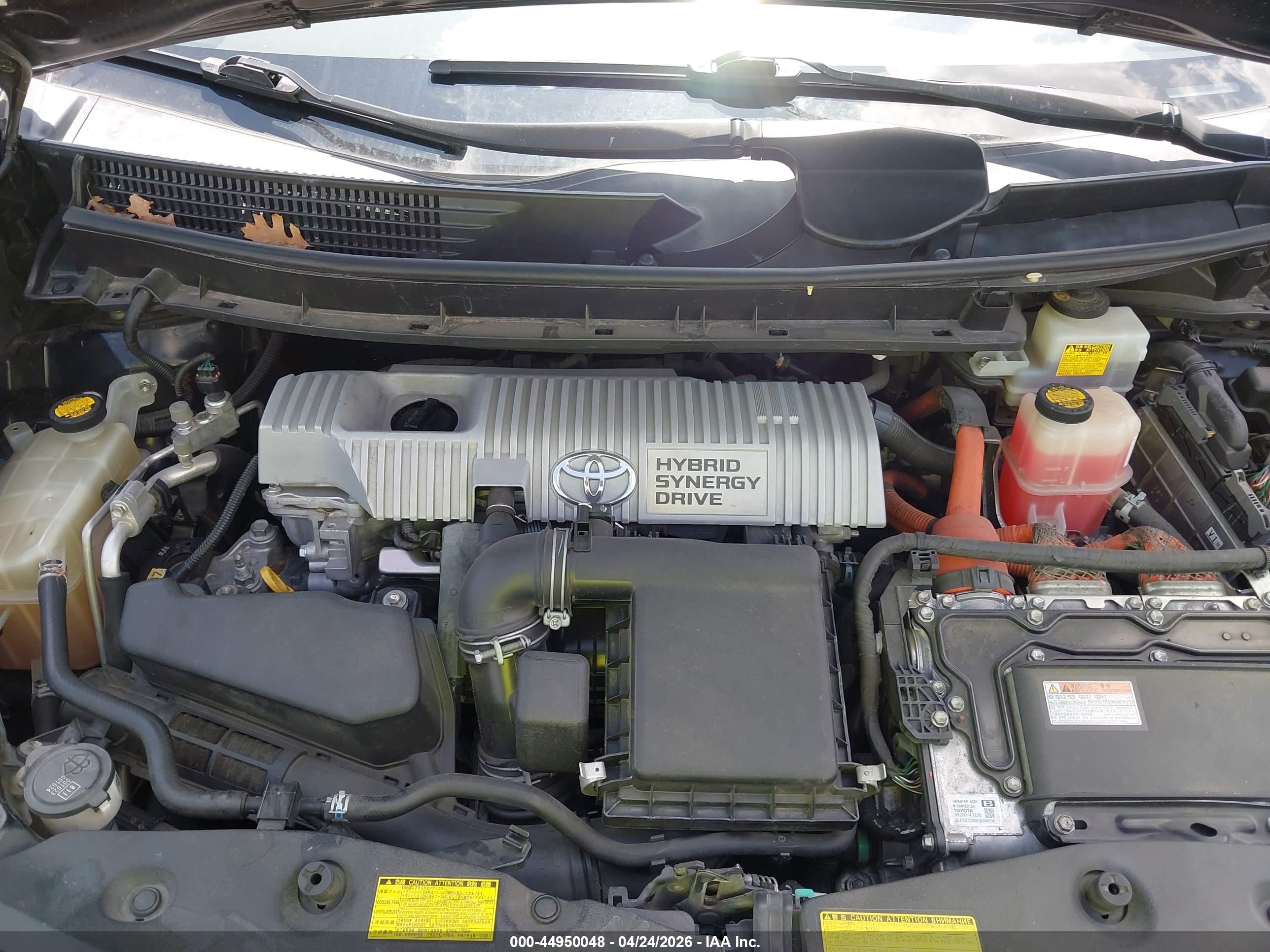 TOYOTA PRIUS image 10
