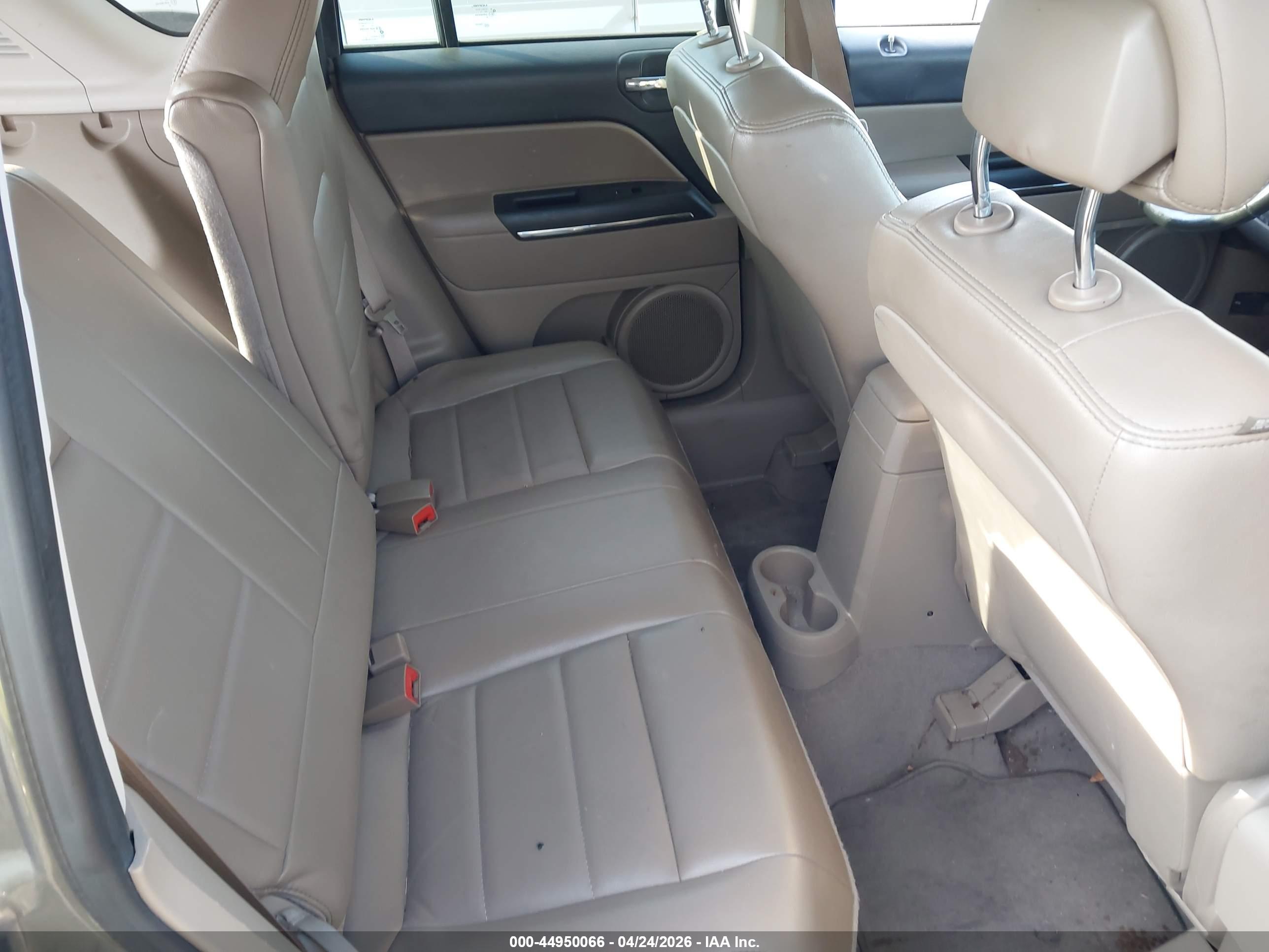 JEEP COMPASS image 8