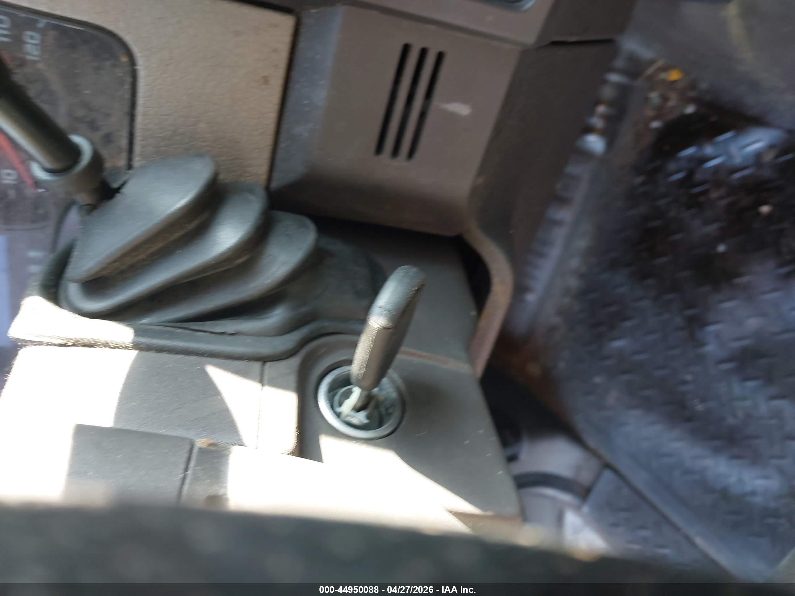 FORD F-150 image 11
