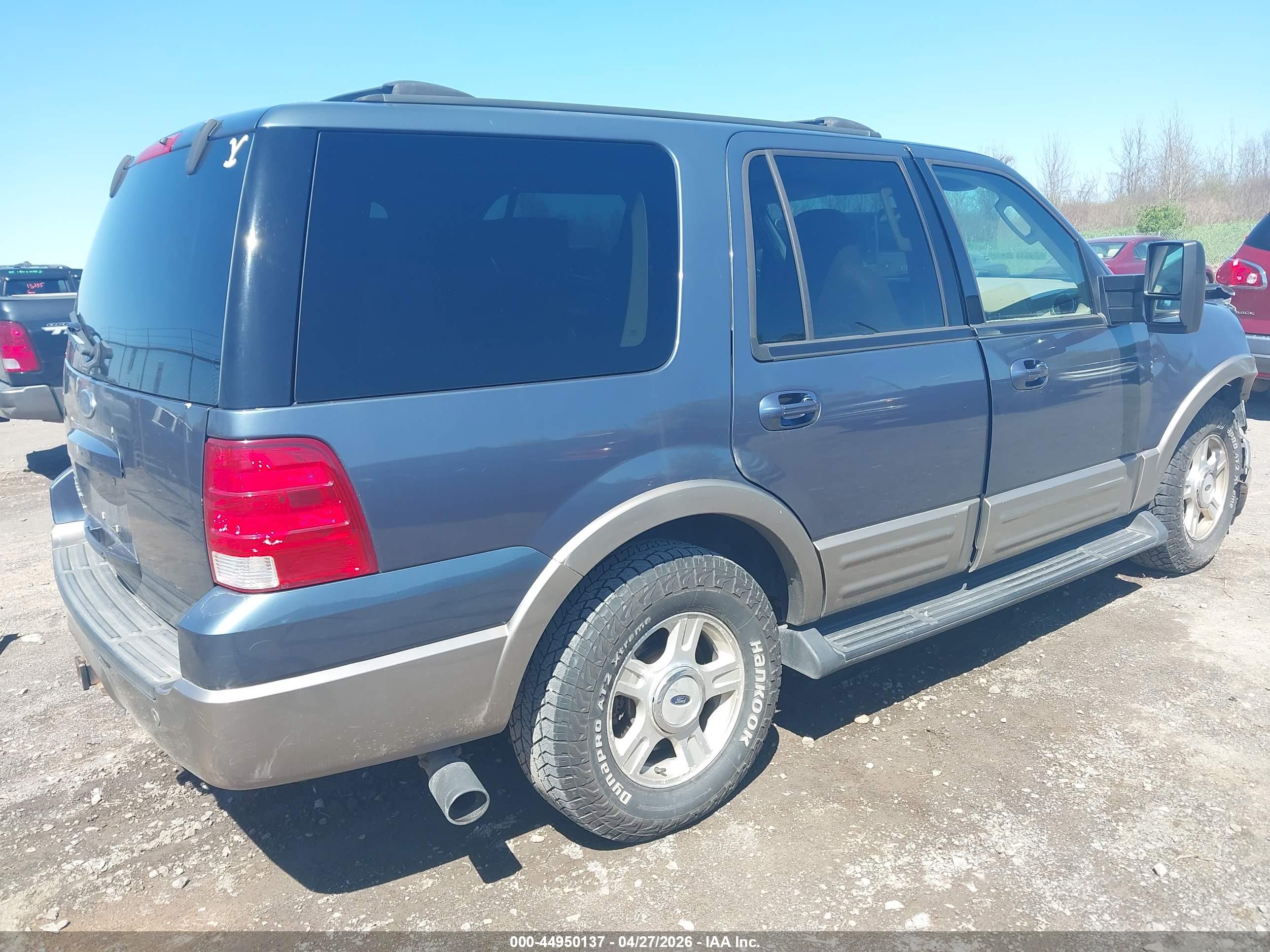 FORD EXPEDITION image 4