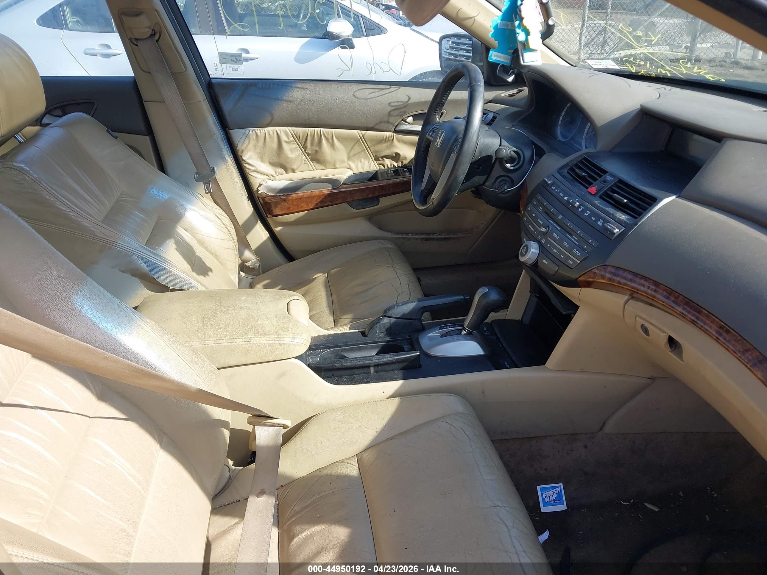 HONDA ACCORD image 5