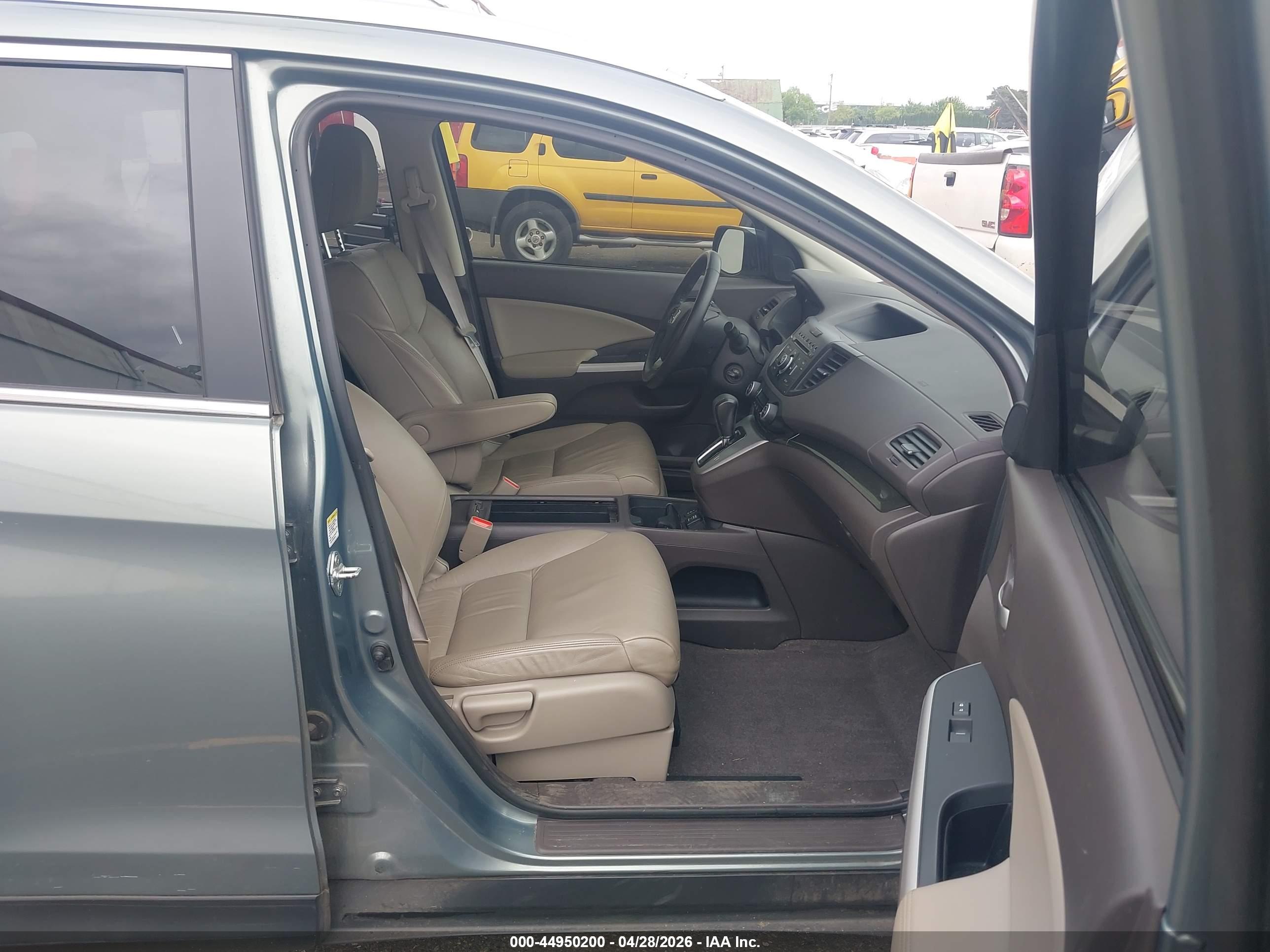 HONDA CR-V image 5