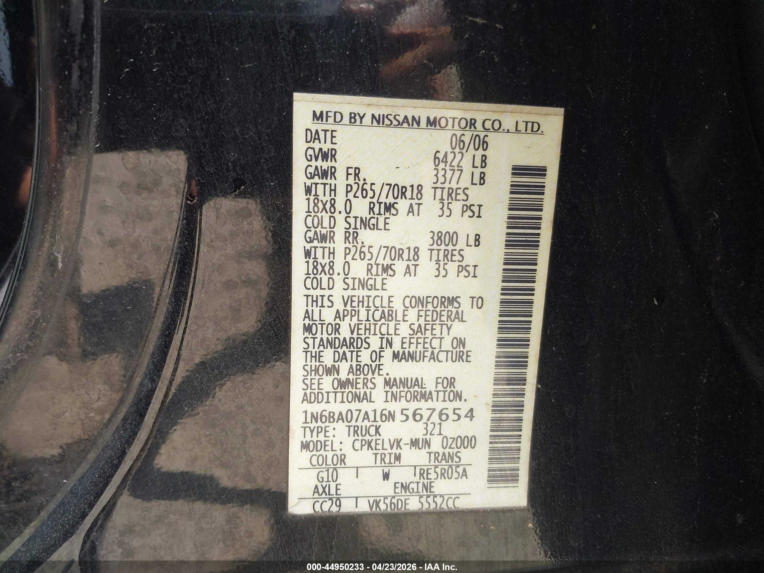 NISSAN TITAN image 9