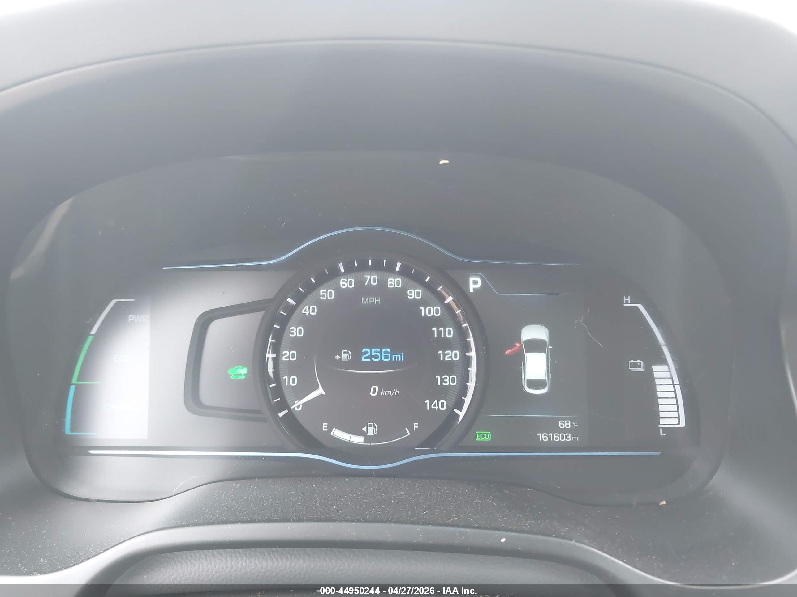 HYUNDAI IONIQ image 7