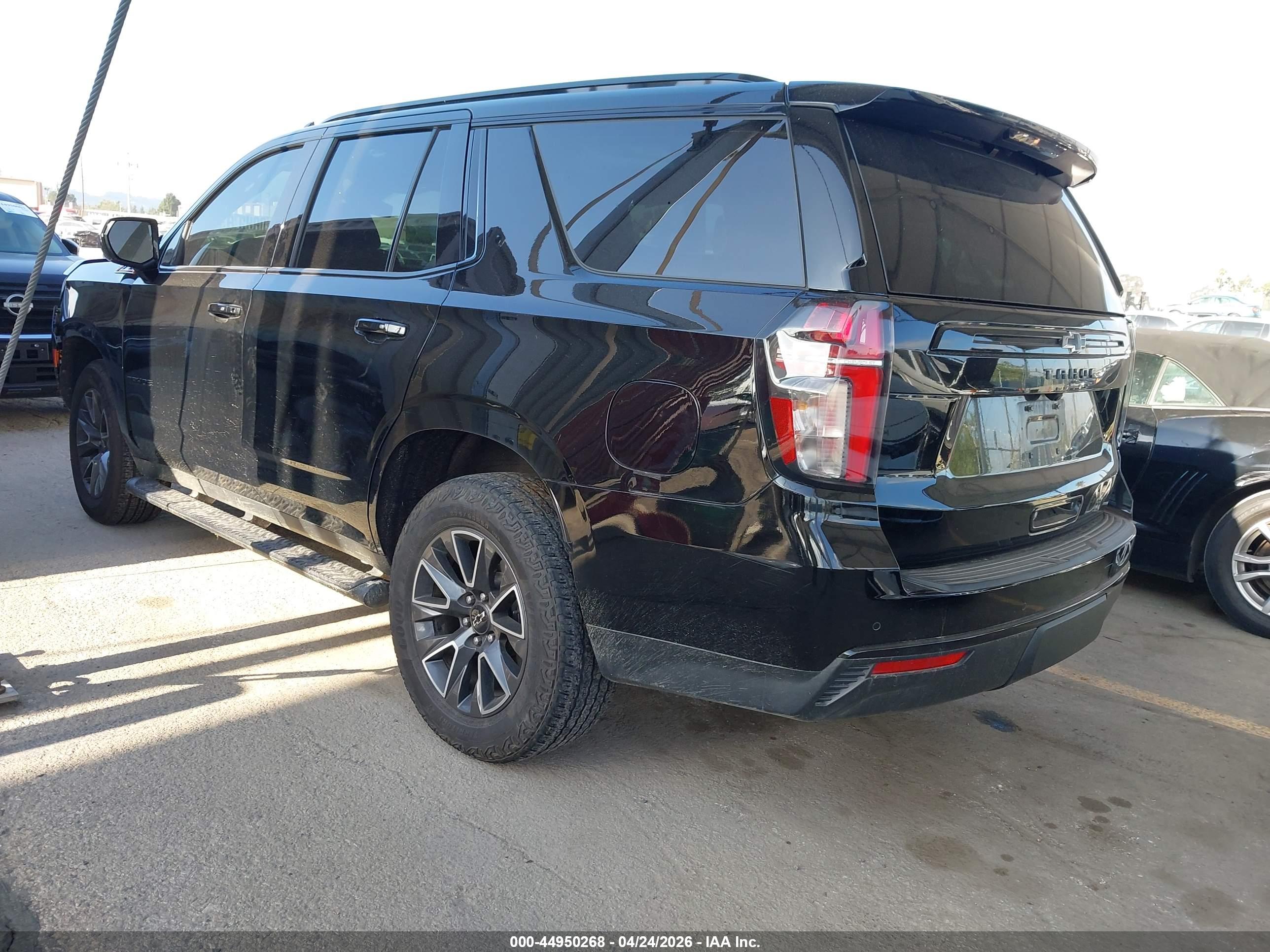 CHEVROLET TAHOE image 3