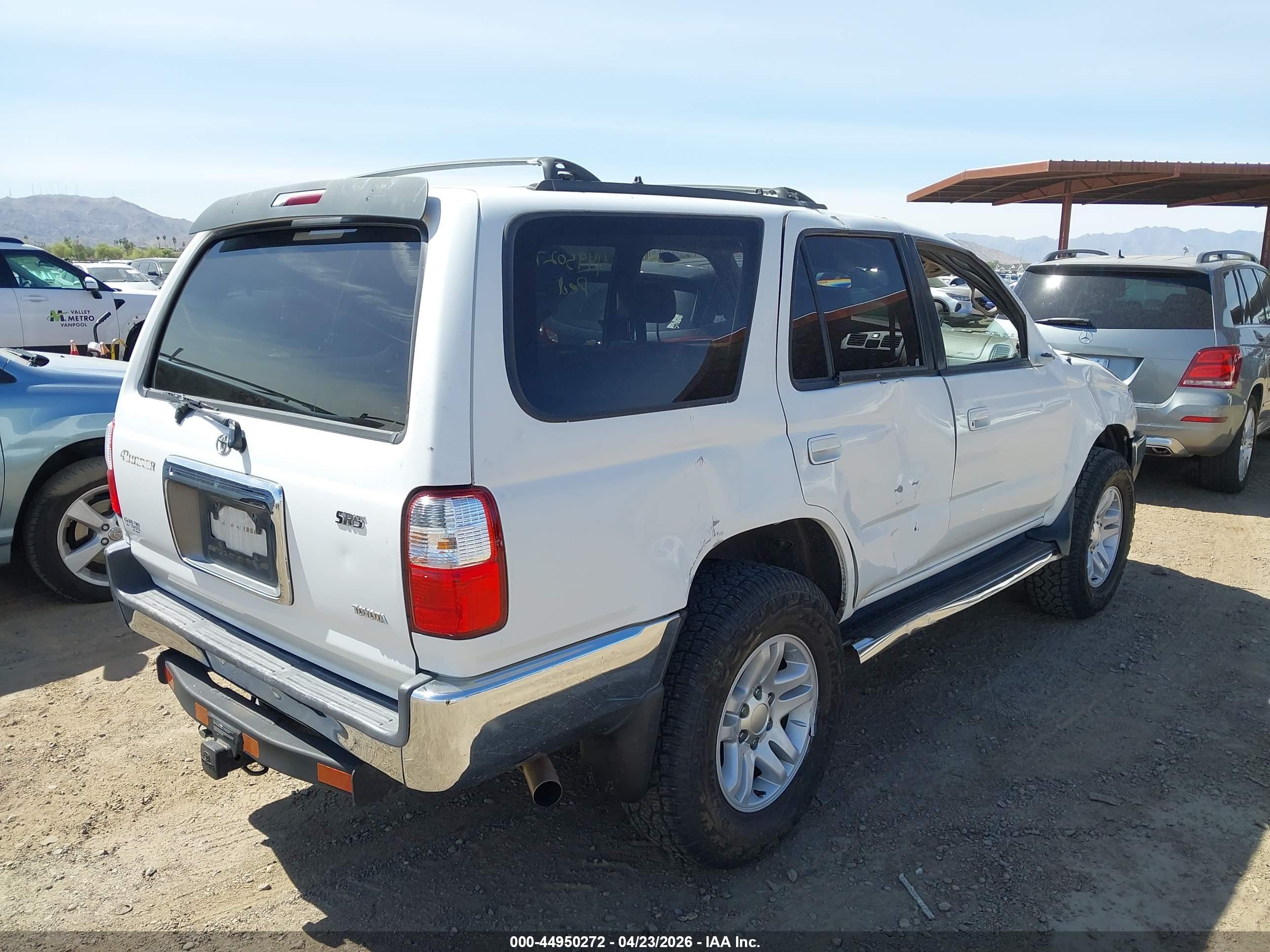 TOYOTA 4RUNNER image 4