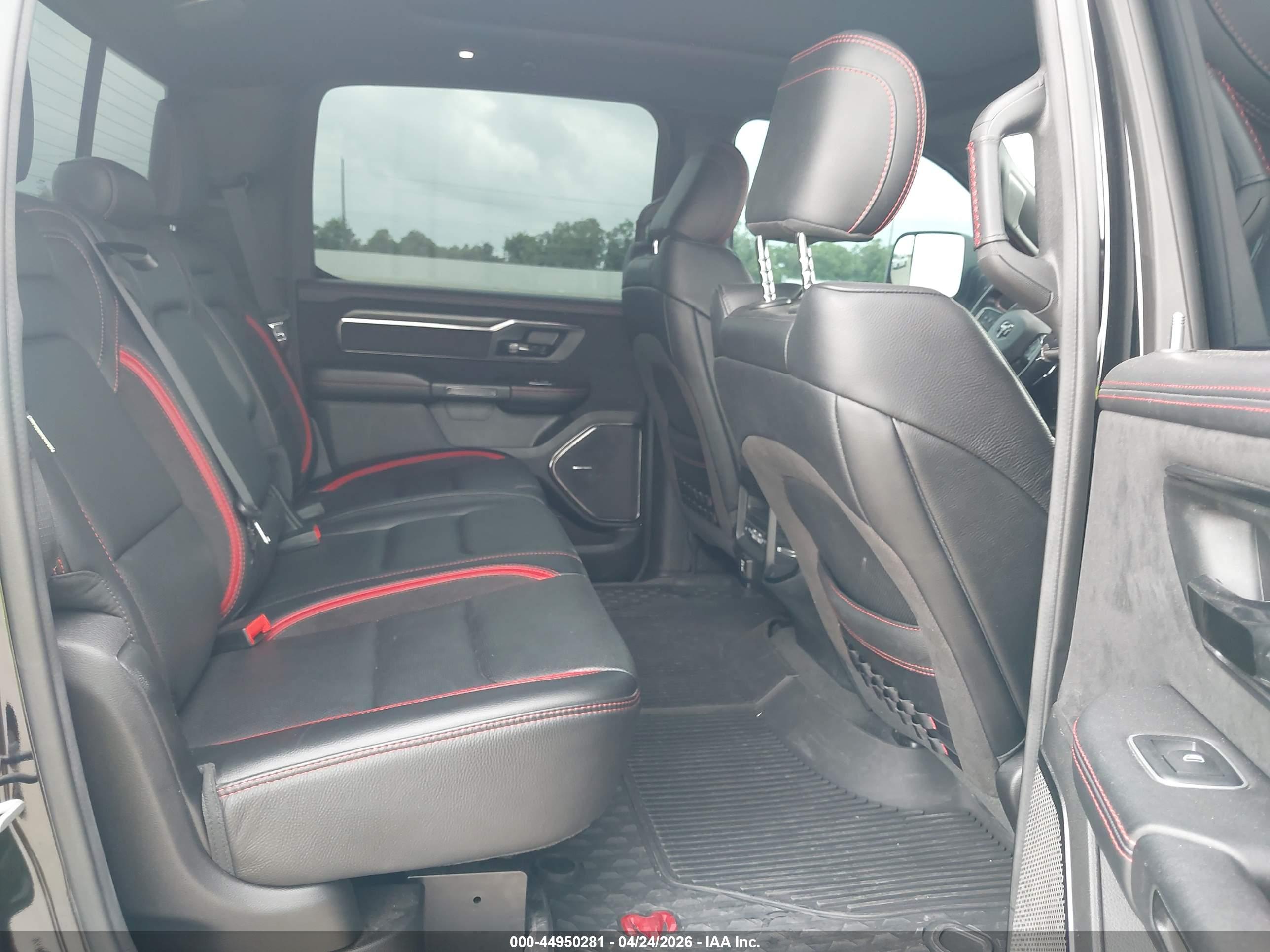 RAM 1500 image 8