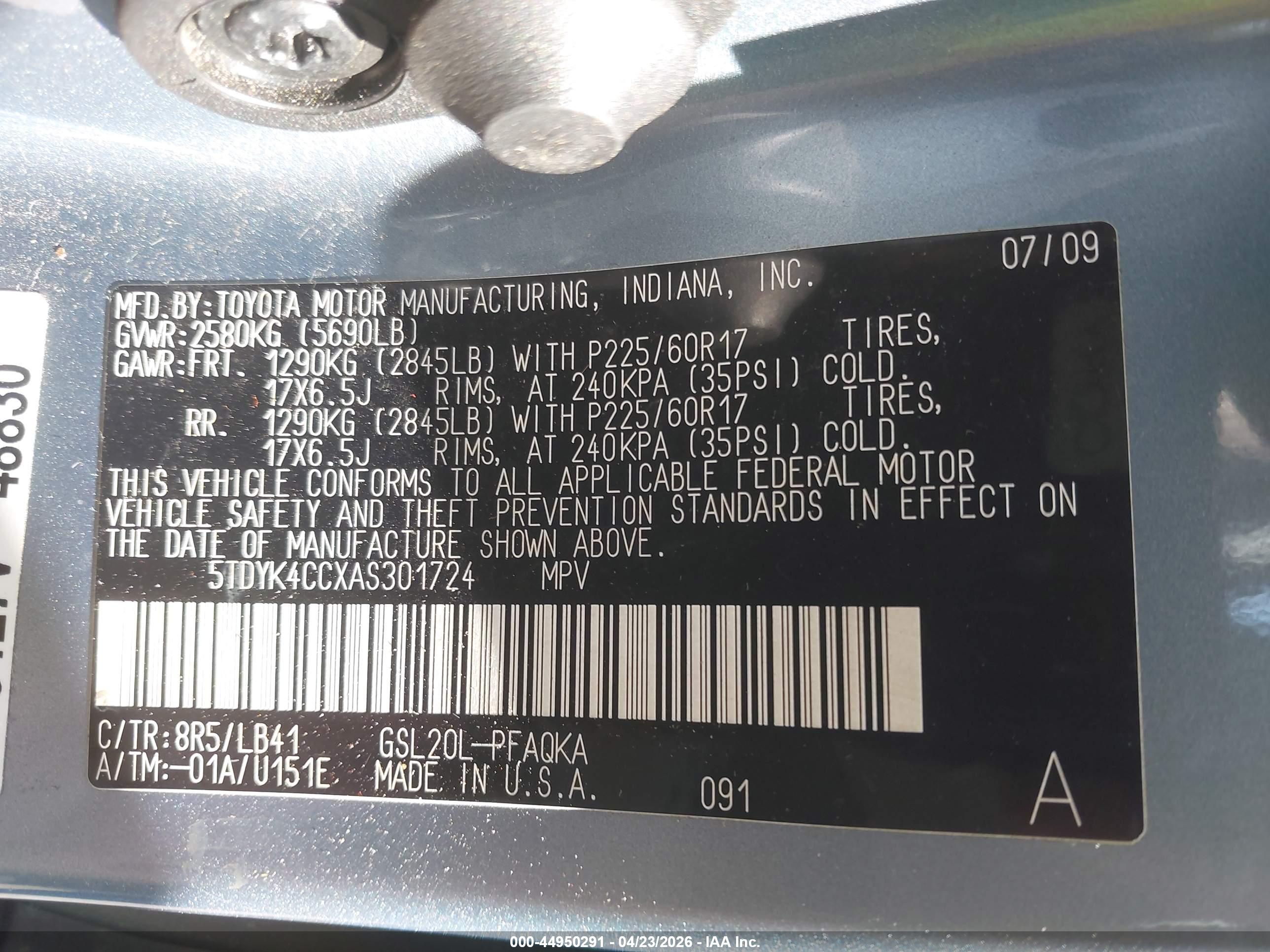 TOYOTA SIENNA image 9