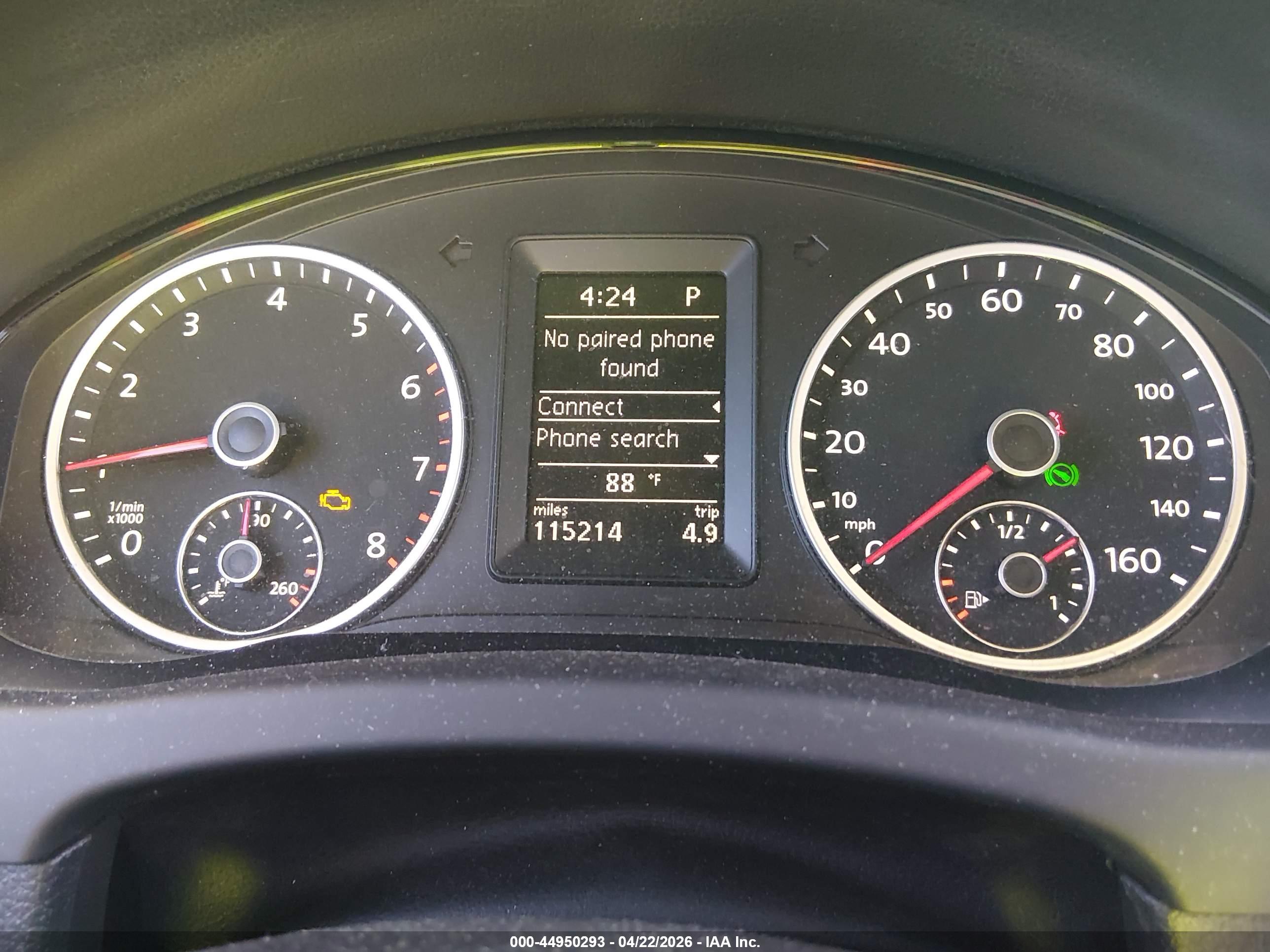 VOLKSWAGEN TIGUAN image 7
