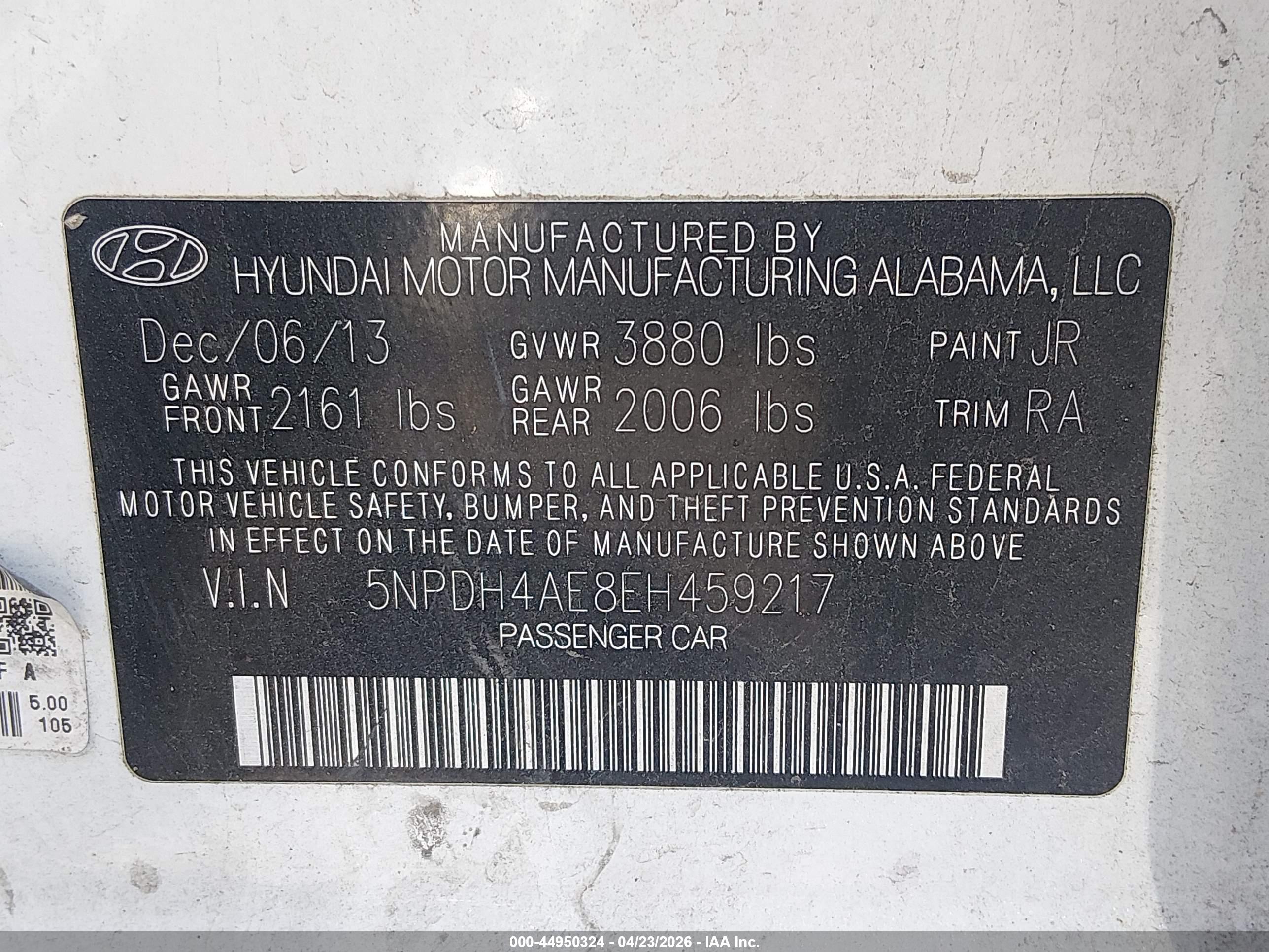 HYUNDAI ELANTRA image 9
