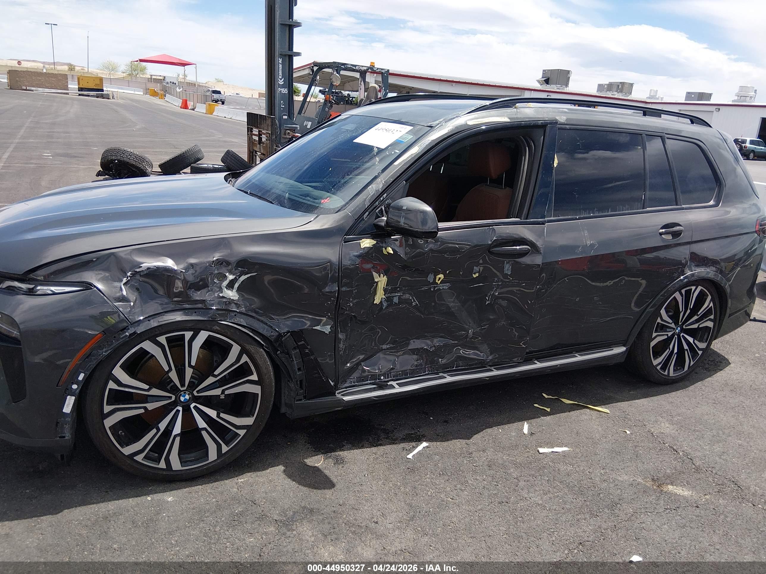 BMW X7 image 6