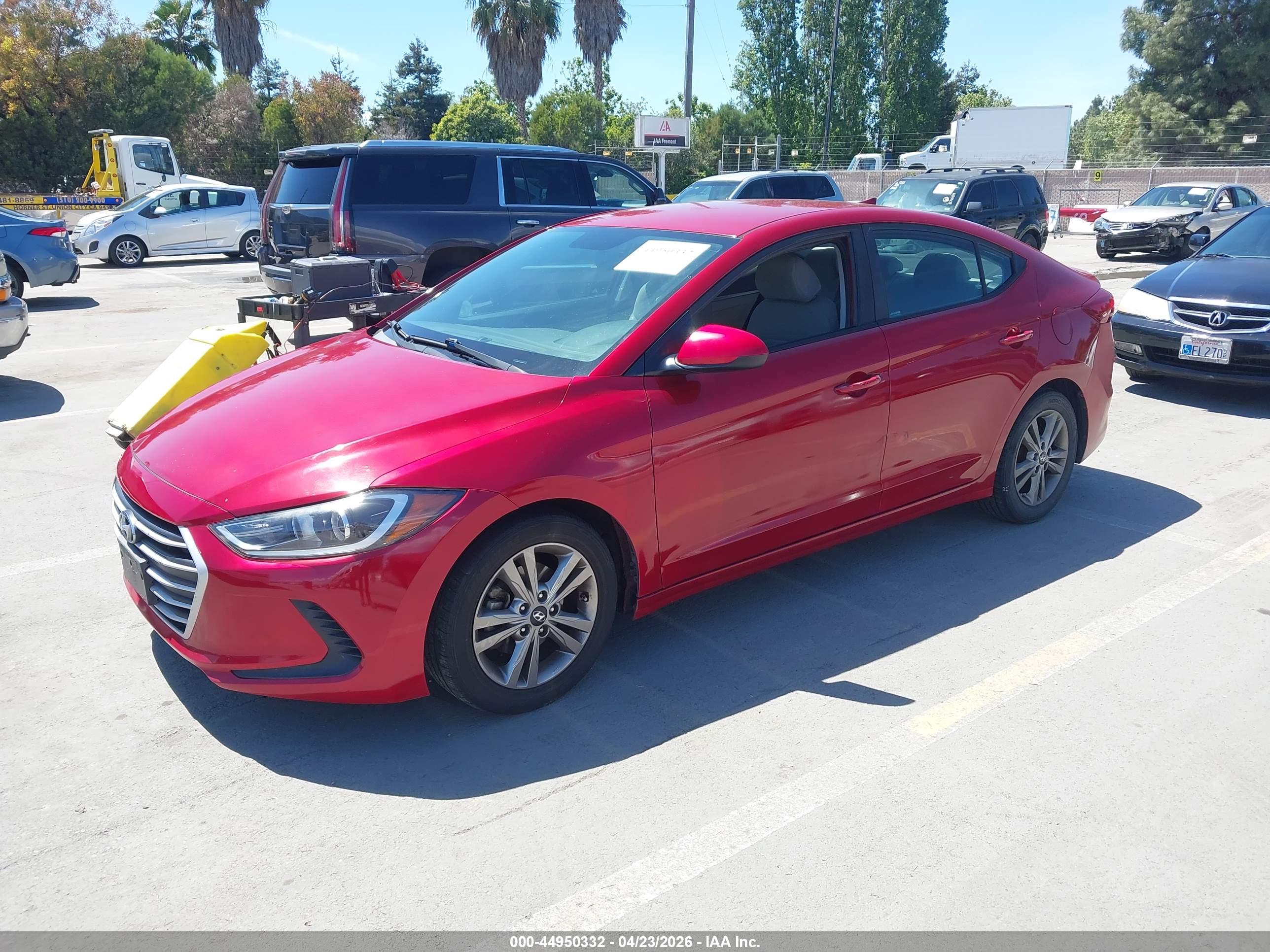 HYUNDAI ELANTRA image 2