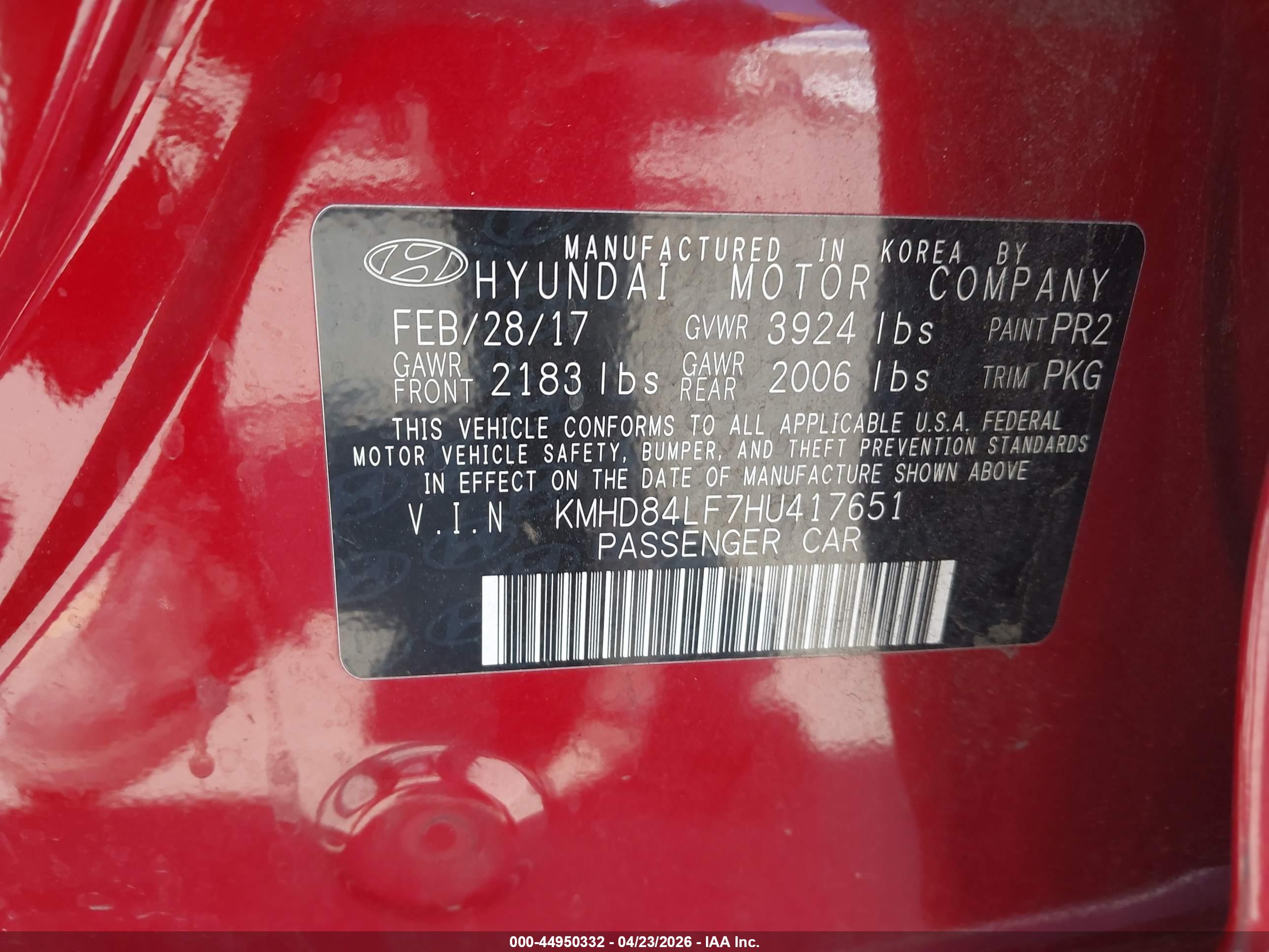 HYUNDAI ELANTRA image 9