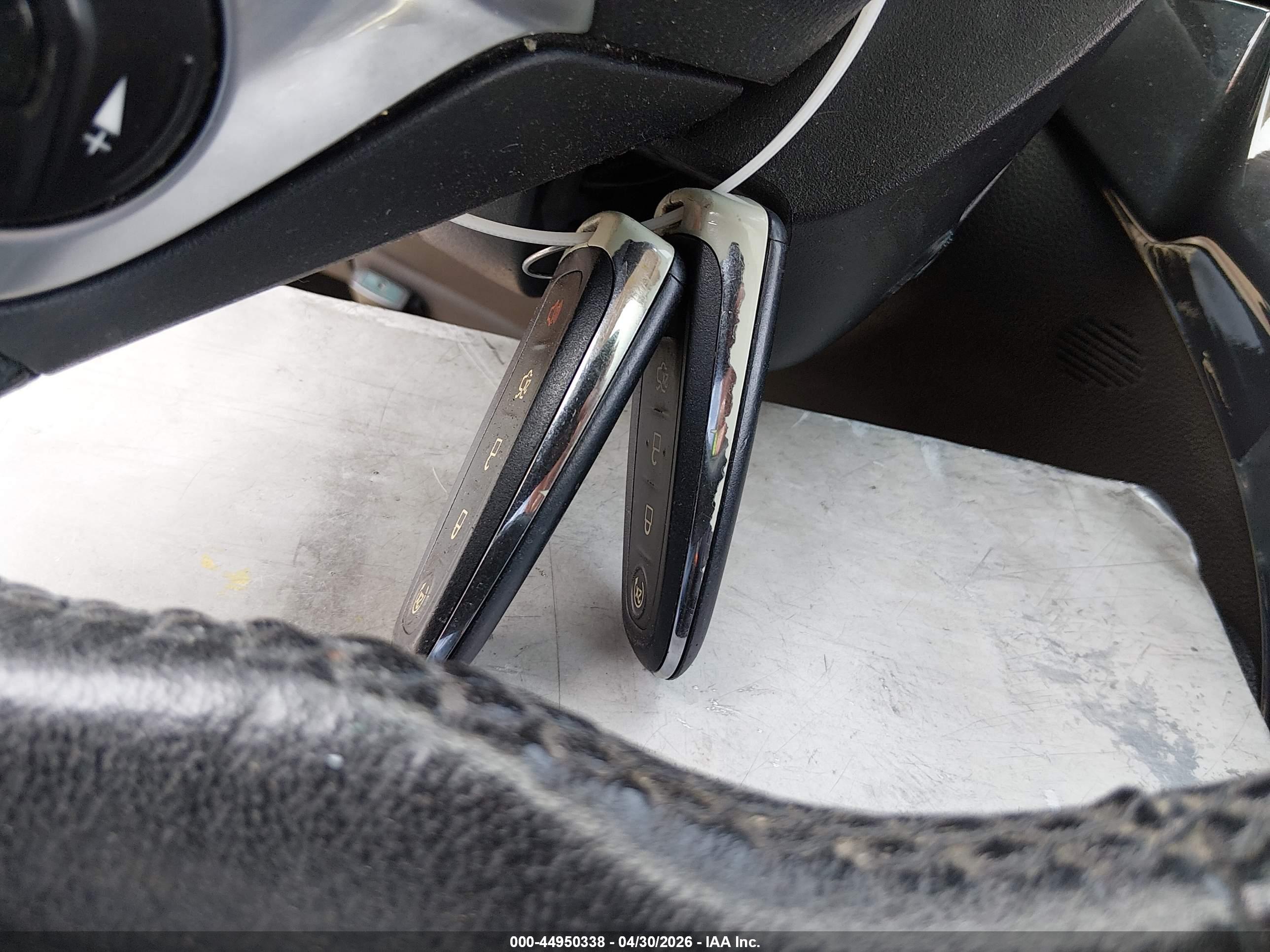 FORD ESCAPE image 11
