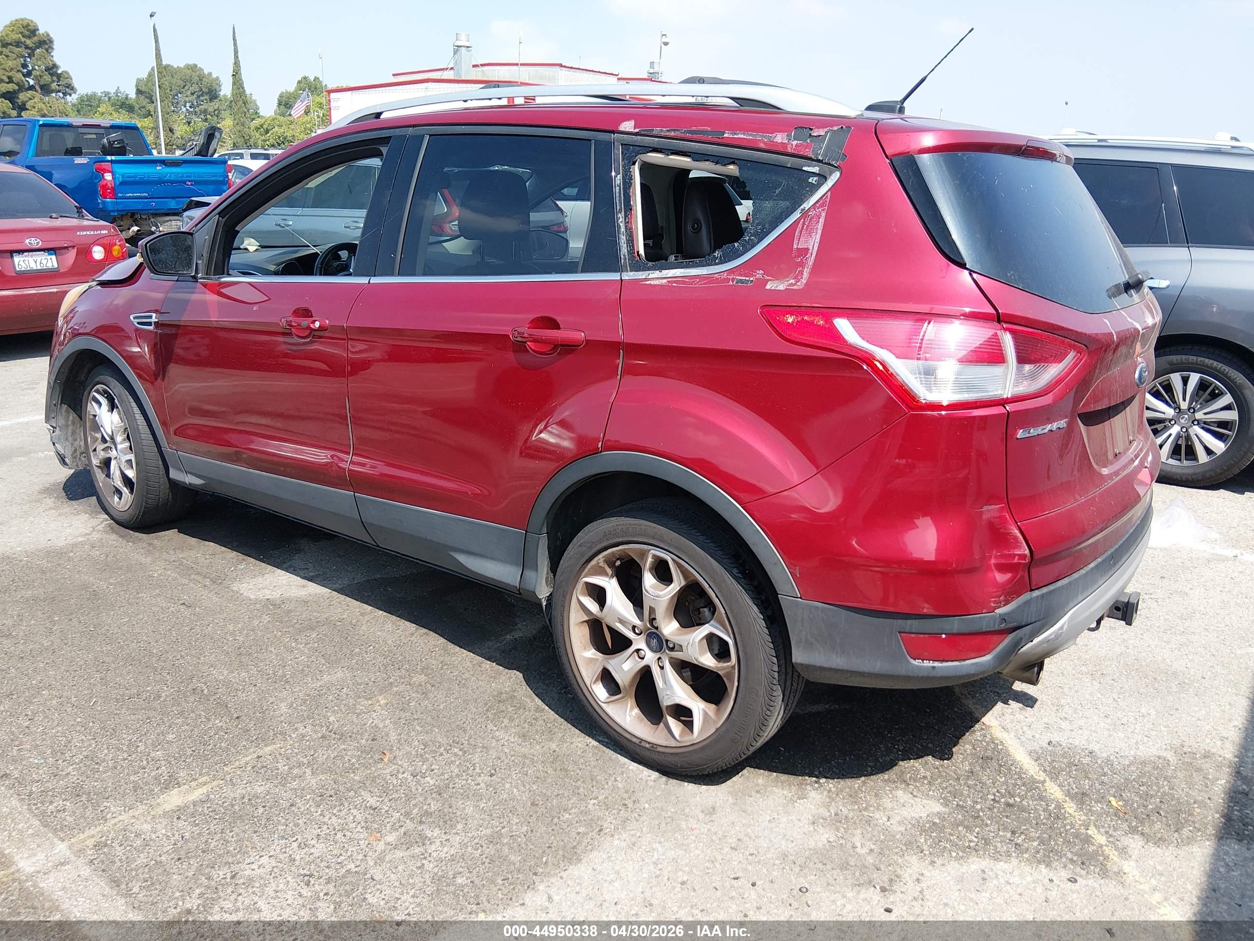 FORD ESCAPE image 3