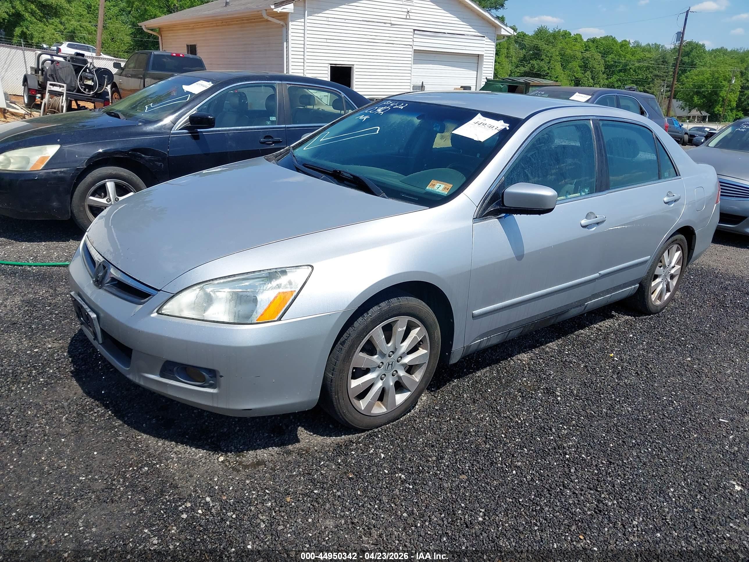 HONDA ACCORD image 2