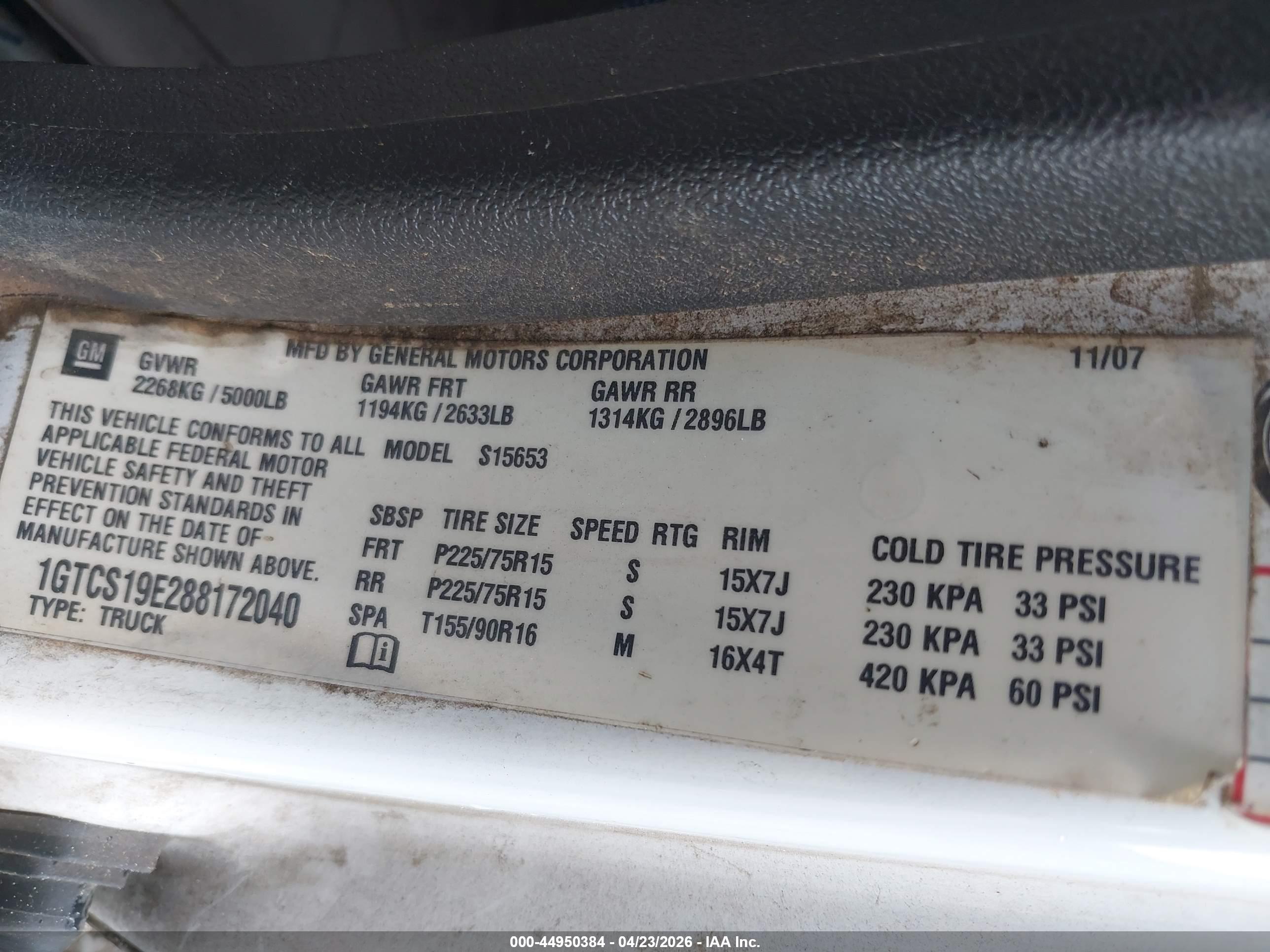 GMC CANYON image 9