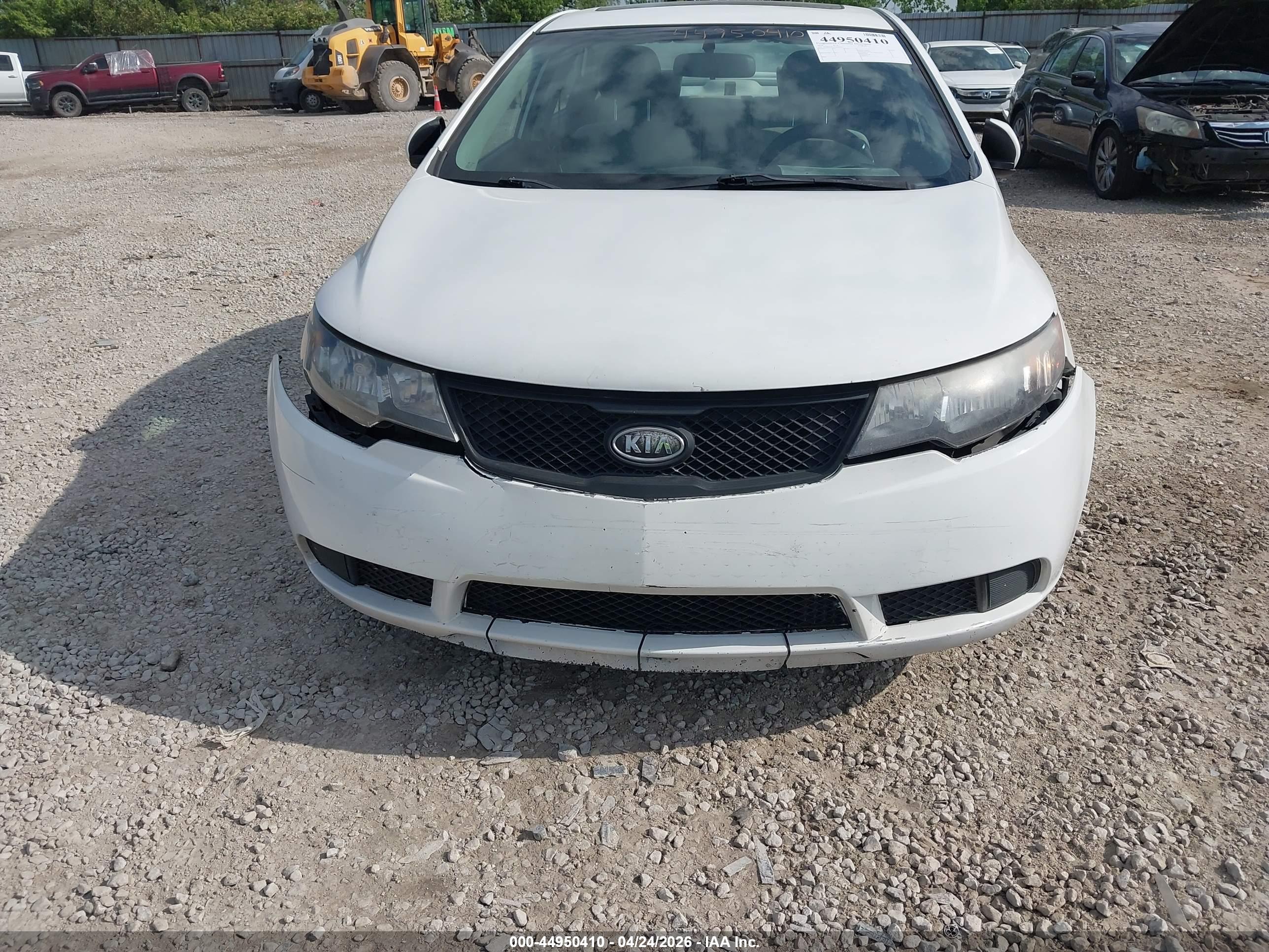 KIA FORTE image 6