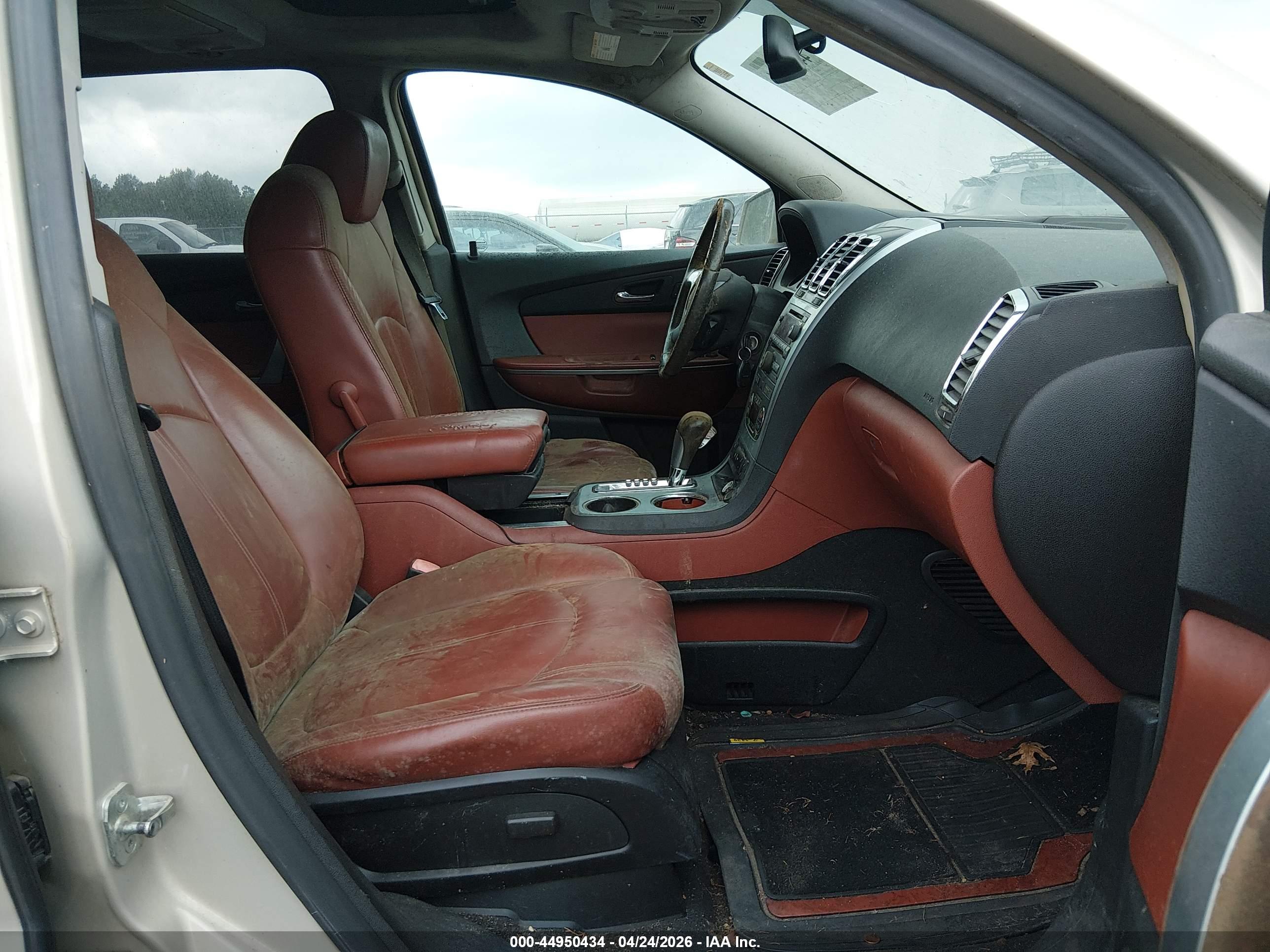 GMC ACADIA image 5
