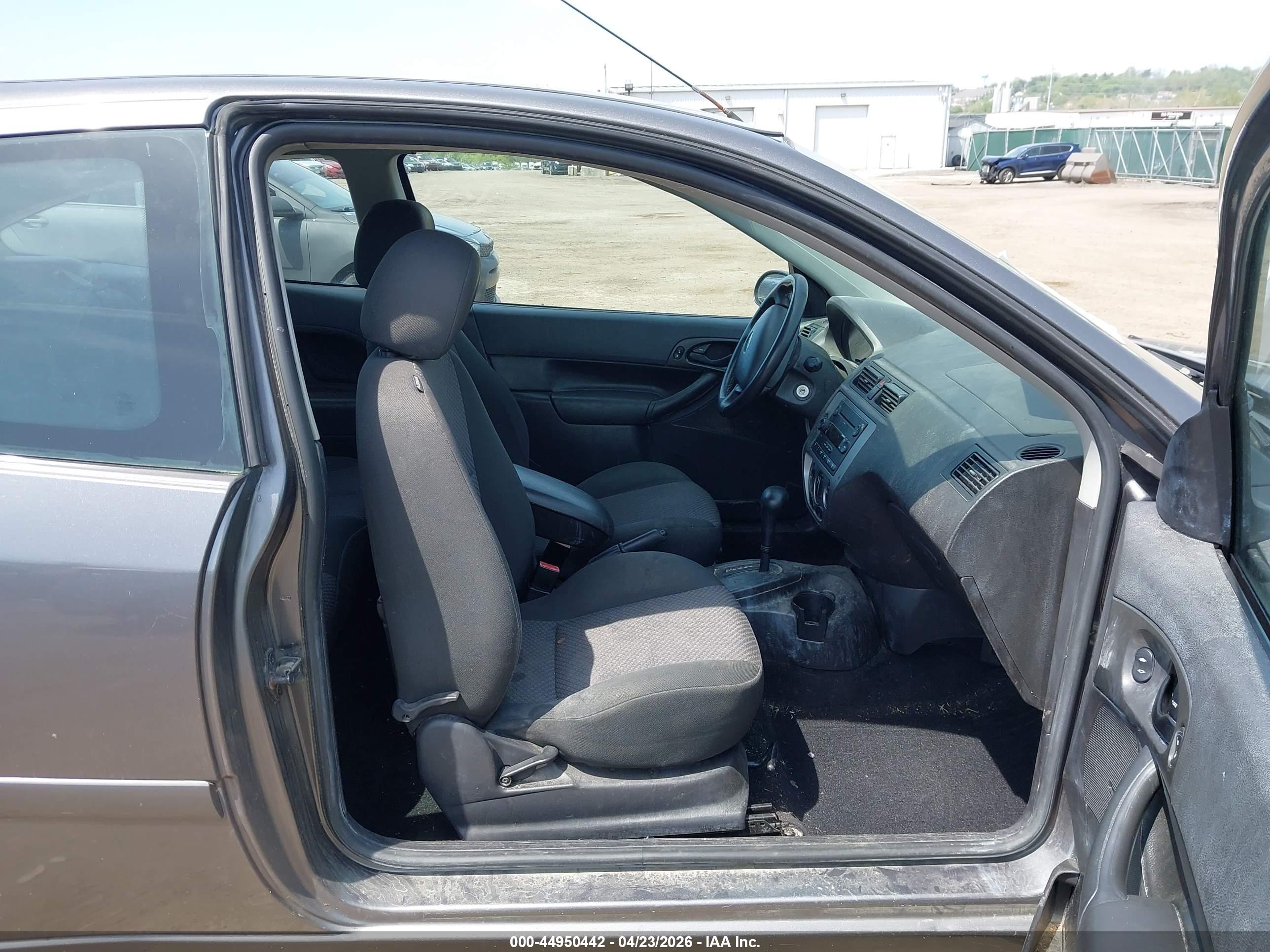 FORD FOCUS image 5