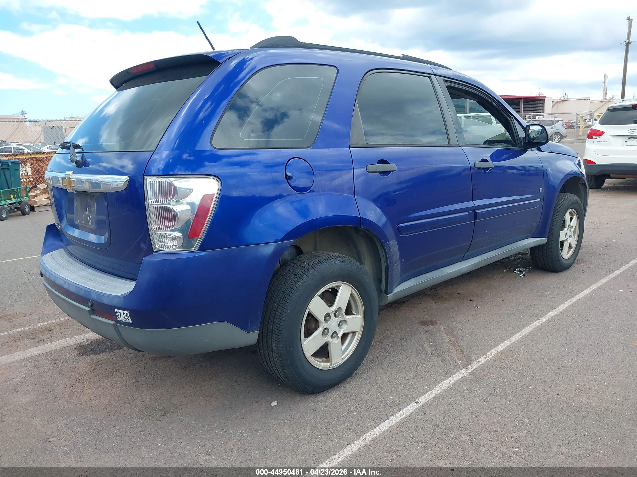 CHEVROLET EQUINOX image 4