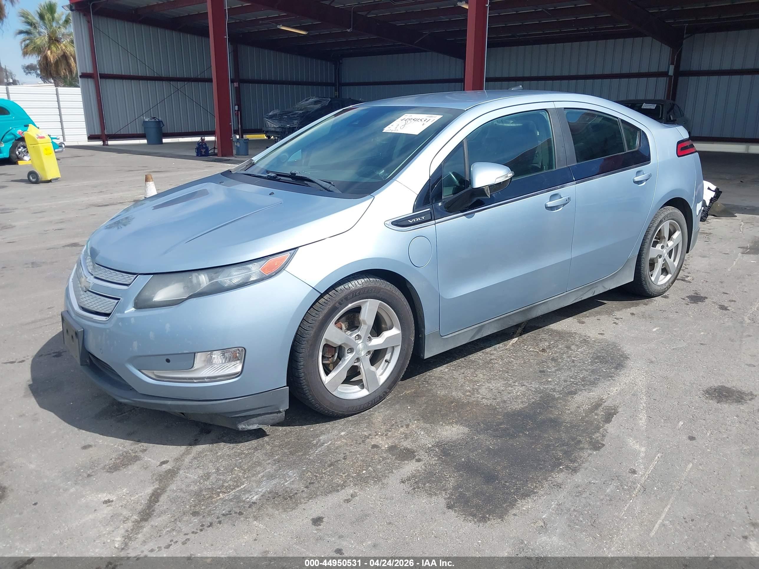 CHEVROLET VOLT image 2