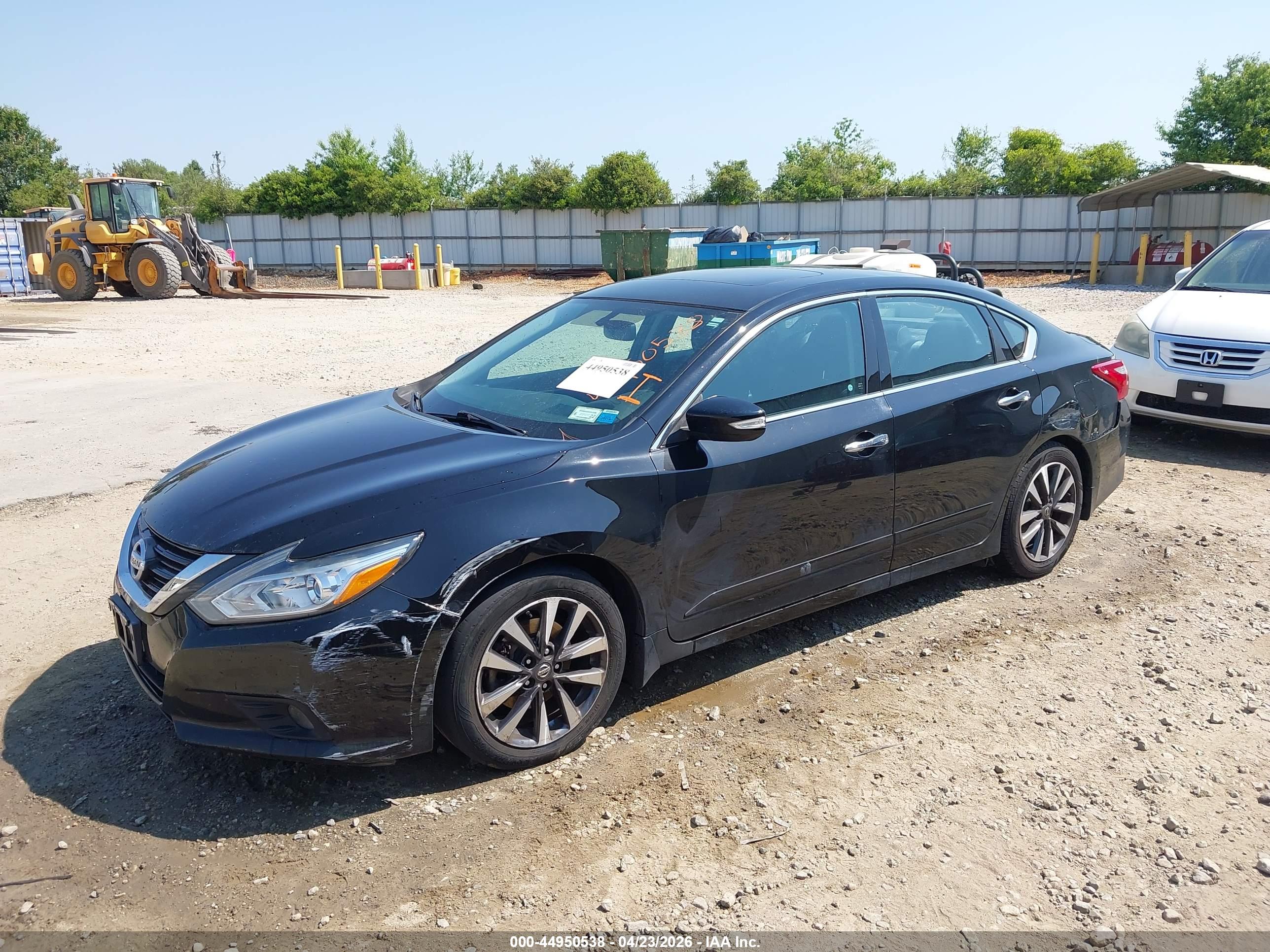 NISSAN ALTIMA image 2