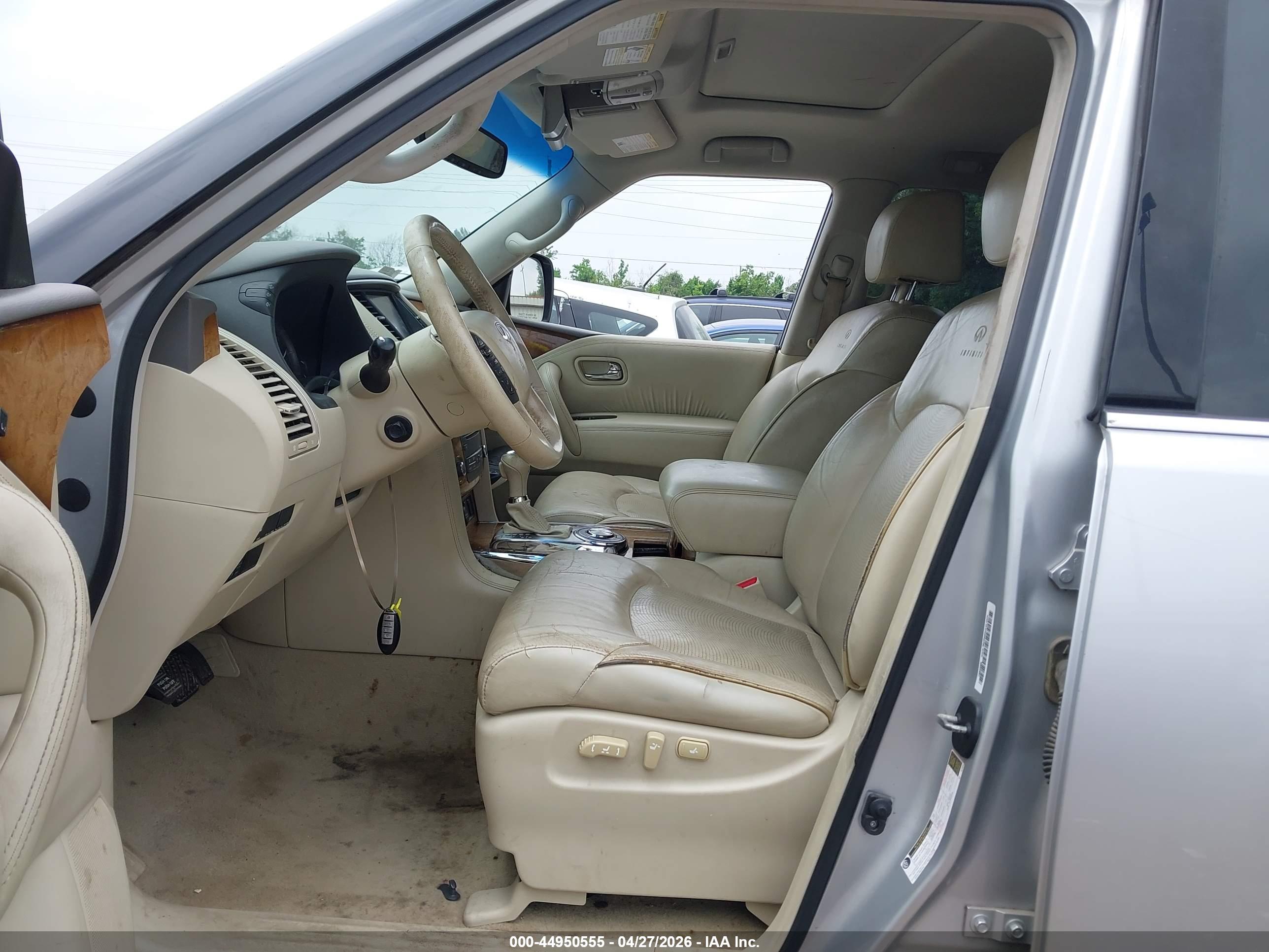 INFINITI QX80 image 5
