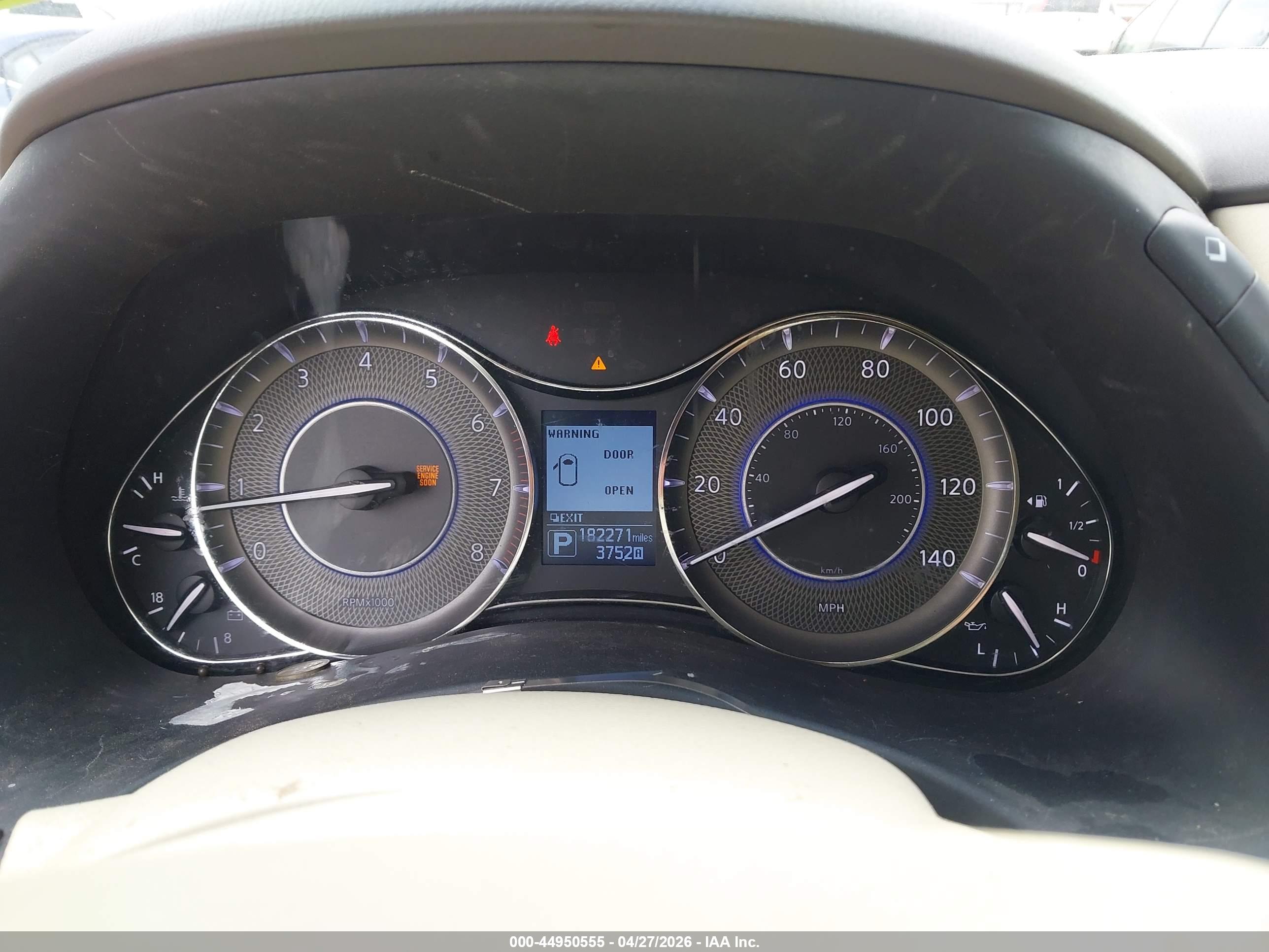 INFINITI QX80 image 7