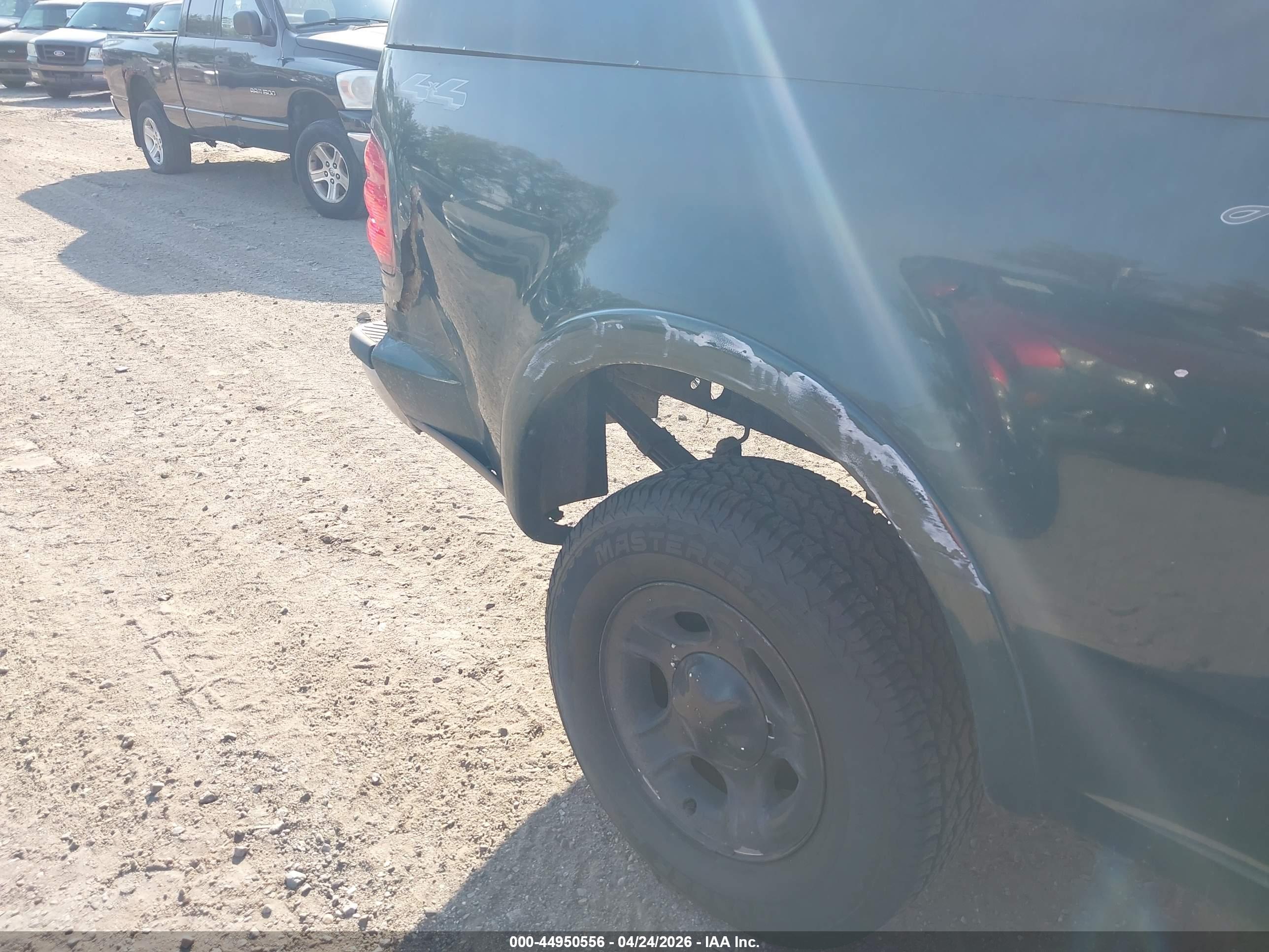 FORD F-150 image 6