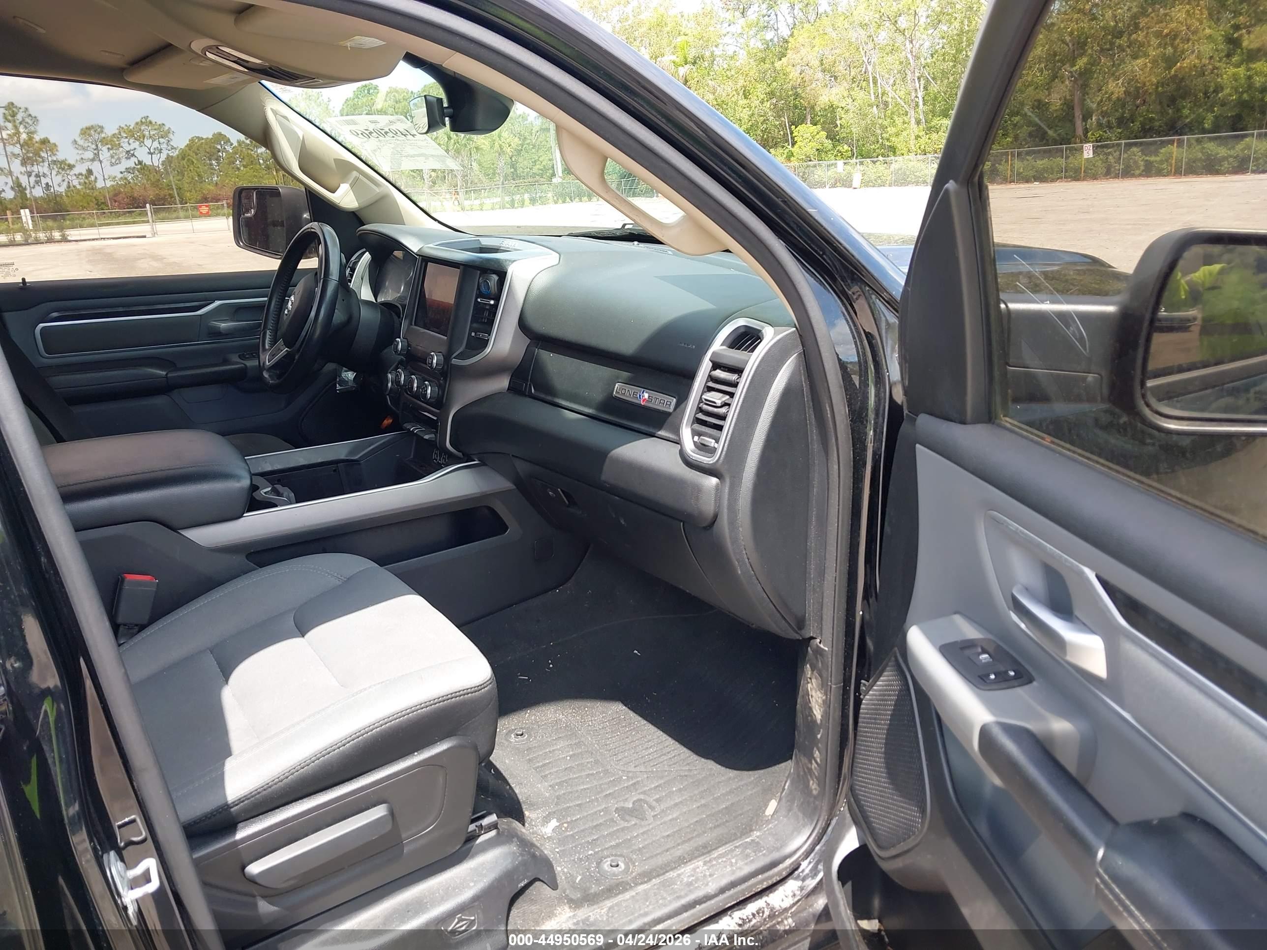 RAM 1500 image 5