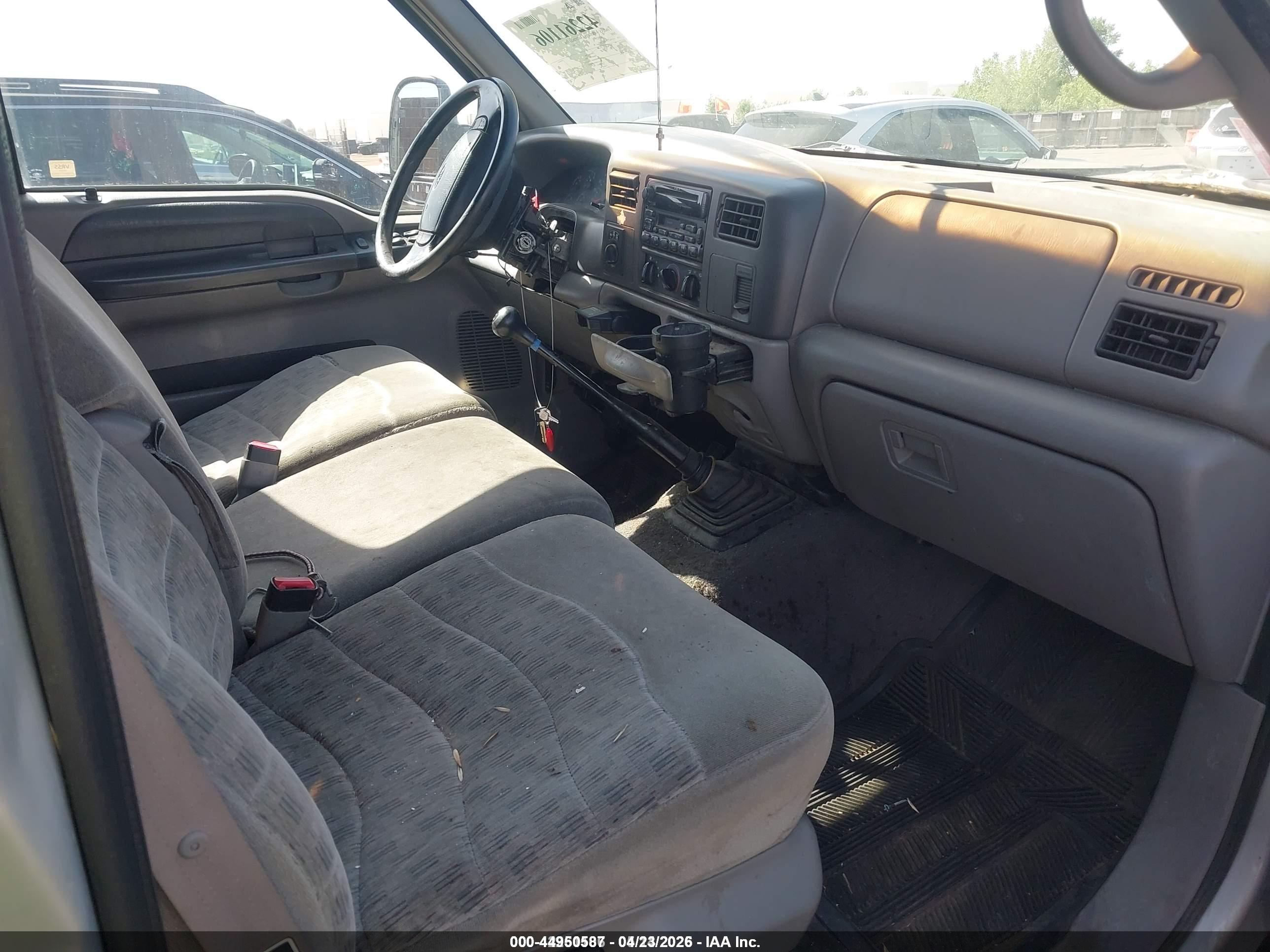 FORD F-350 image 5