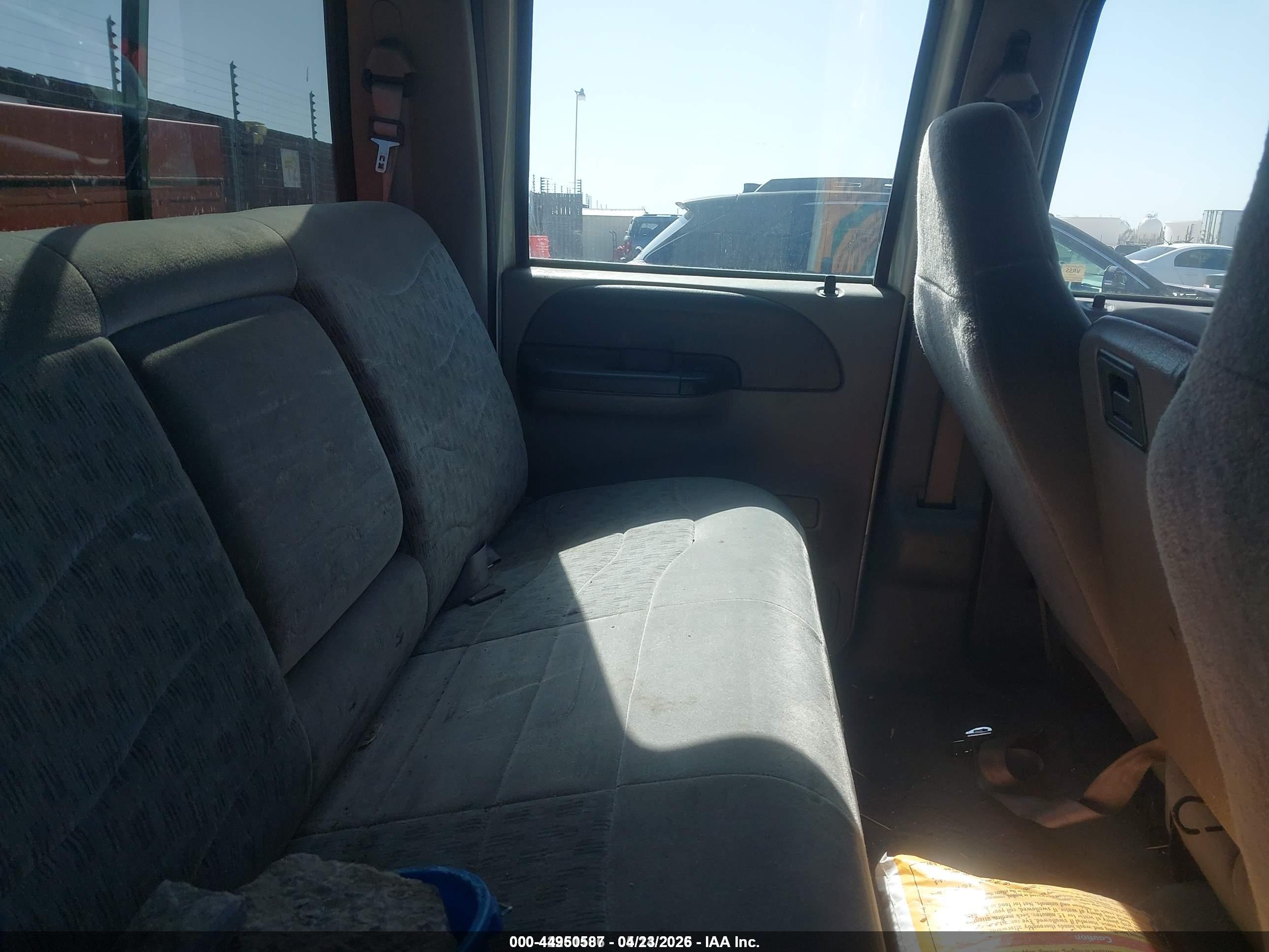 FORD F-350 image 8
