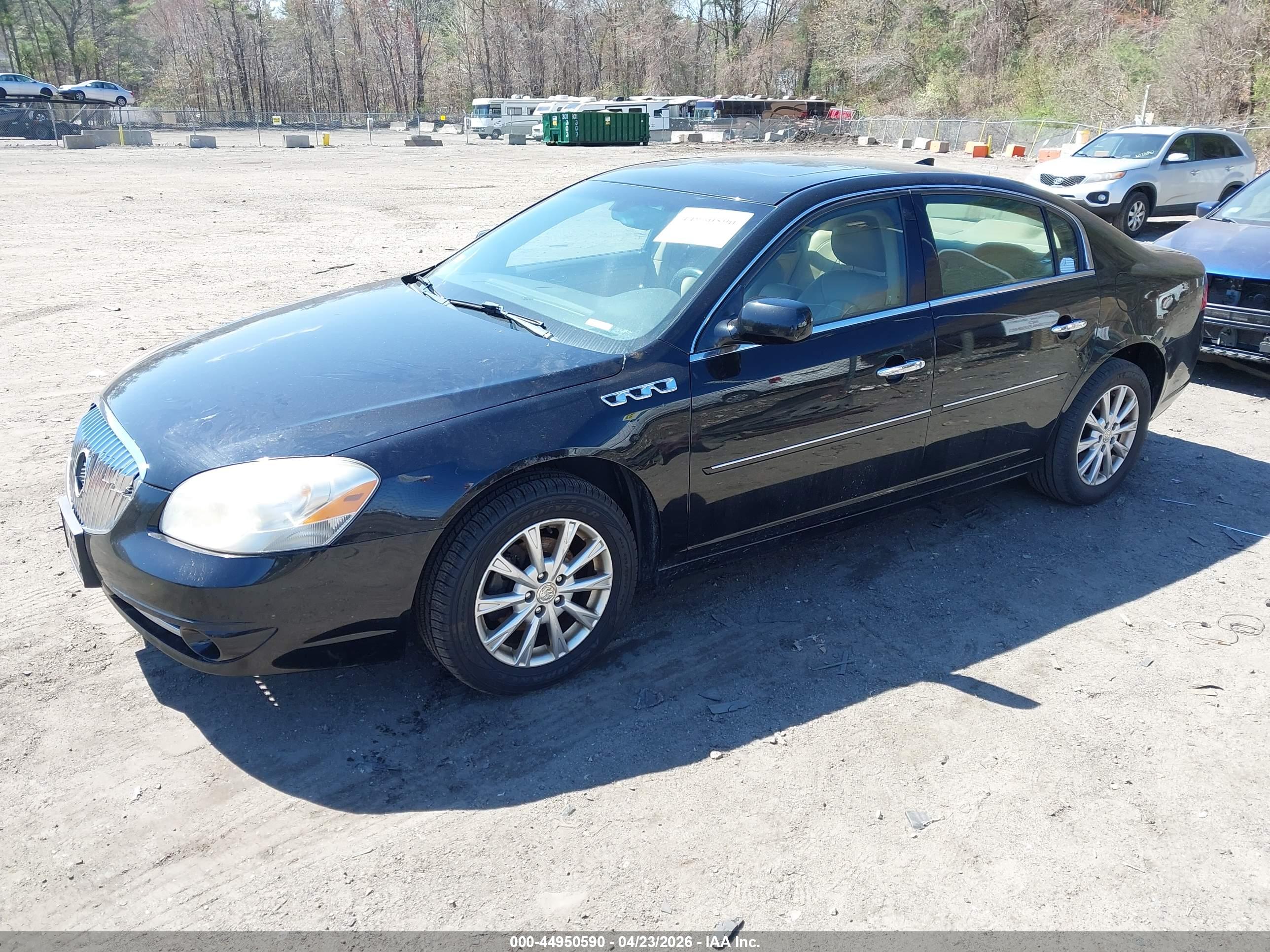 BUICK LUCERNE image 2