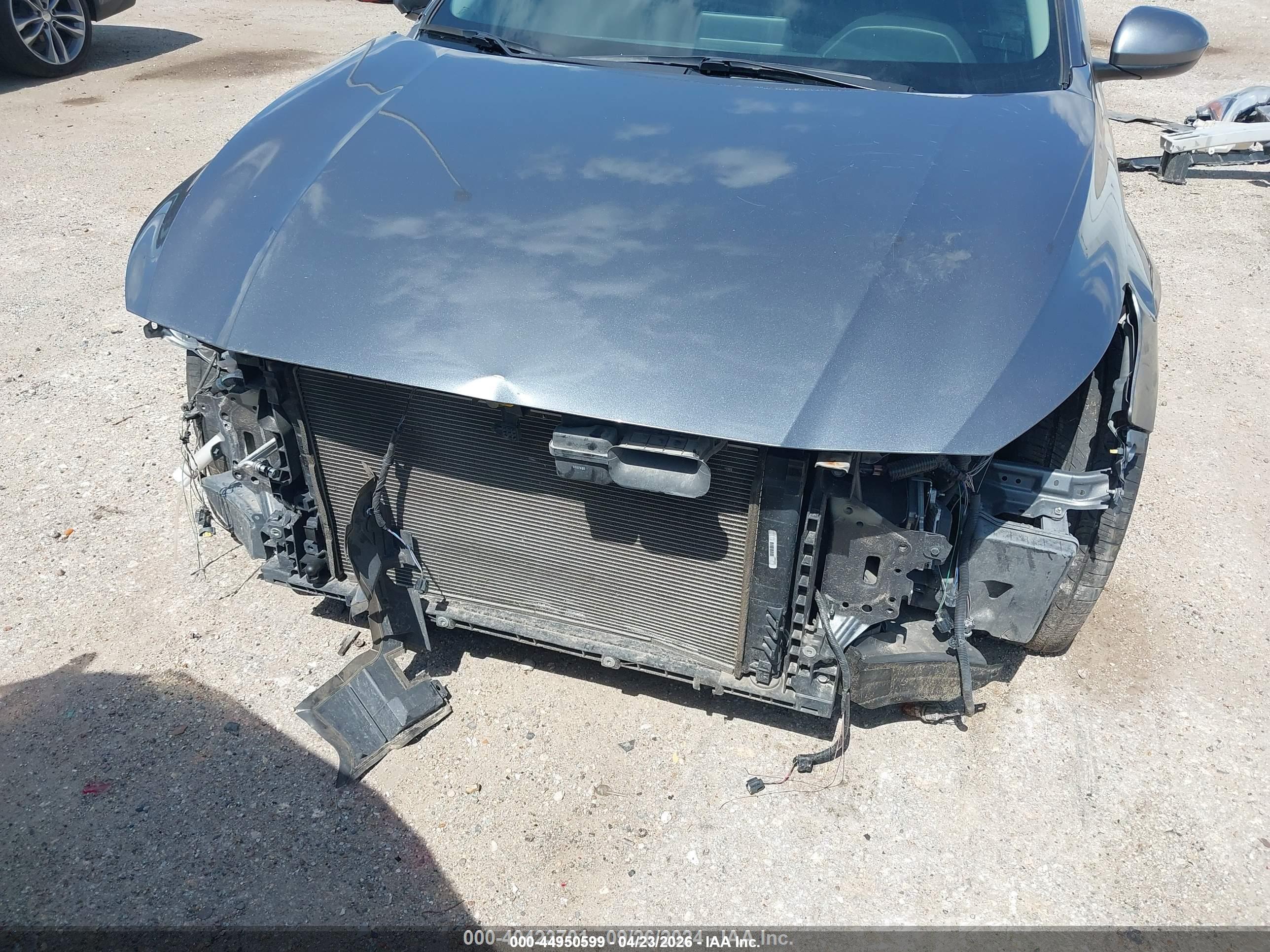 NISSAN ALTIMA image 6