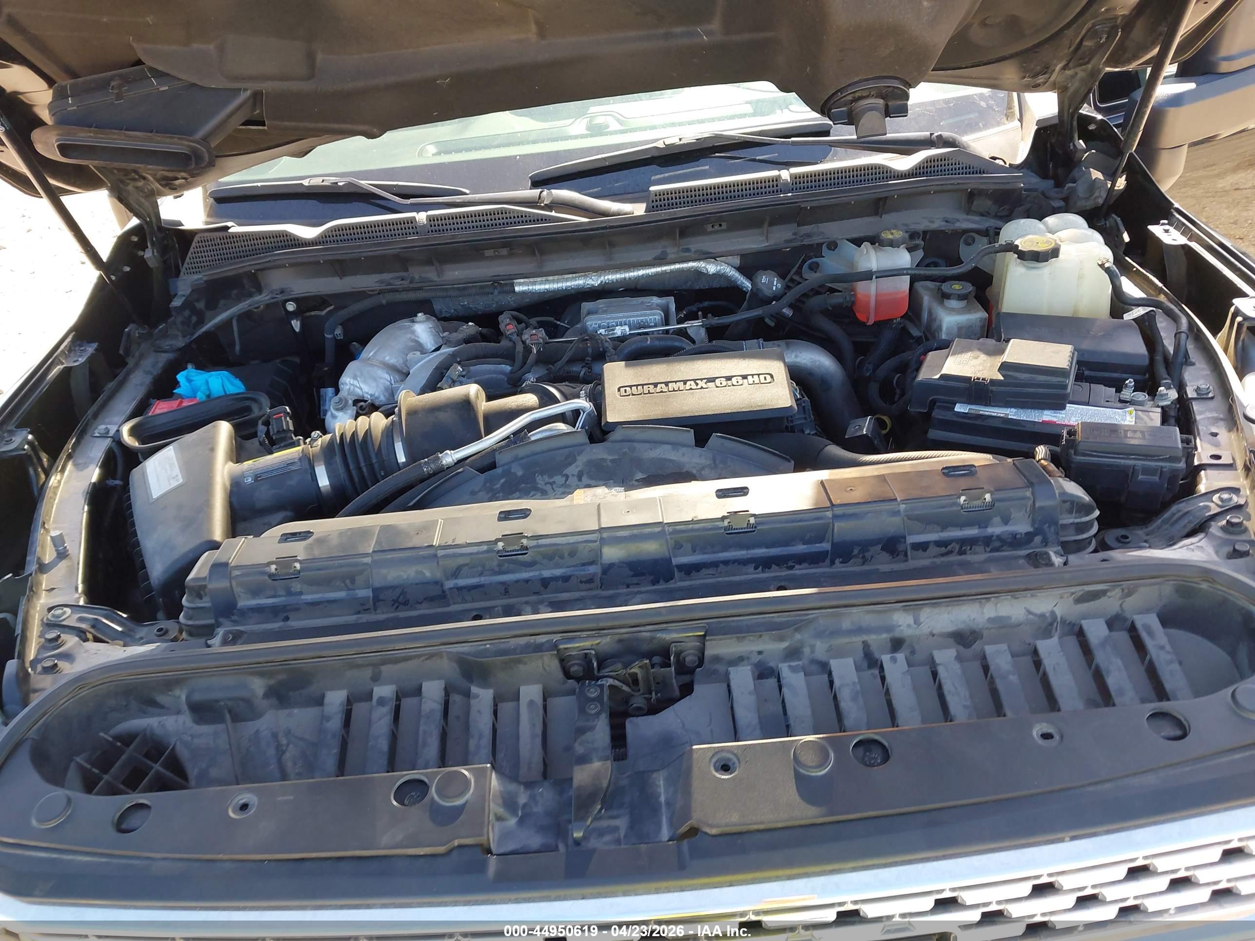 GMC SIERRA image 10