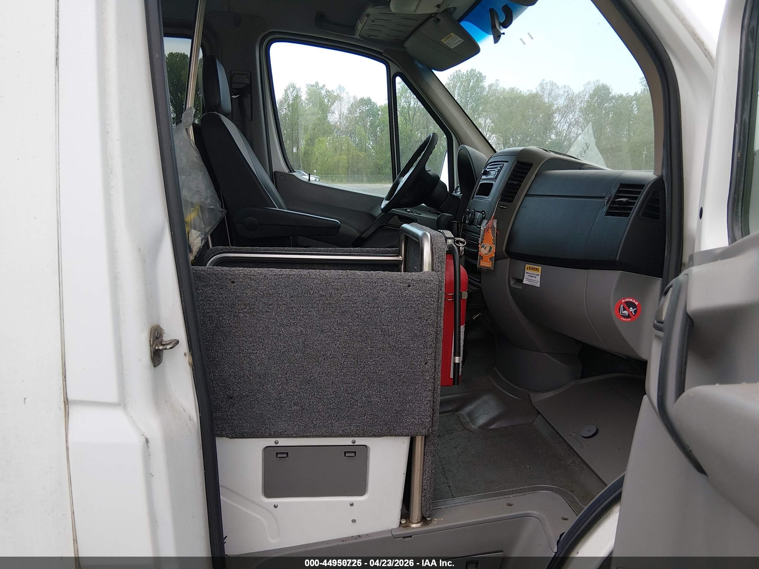 DODGE SPRINTER image 5
