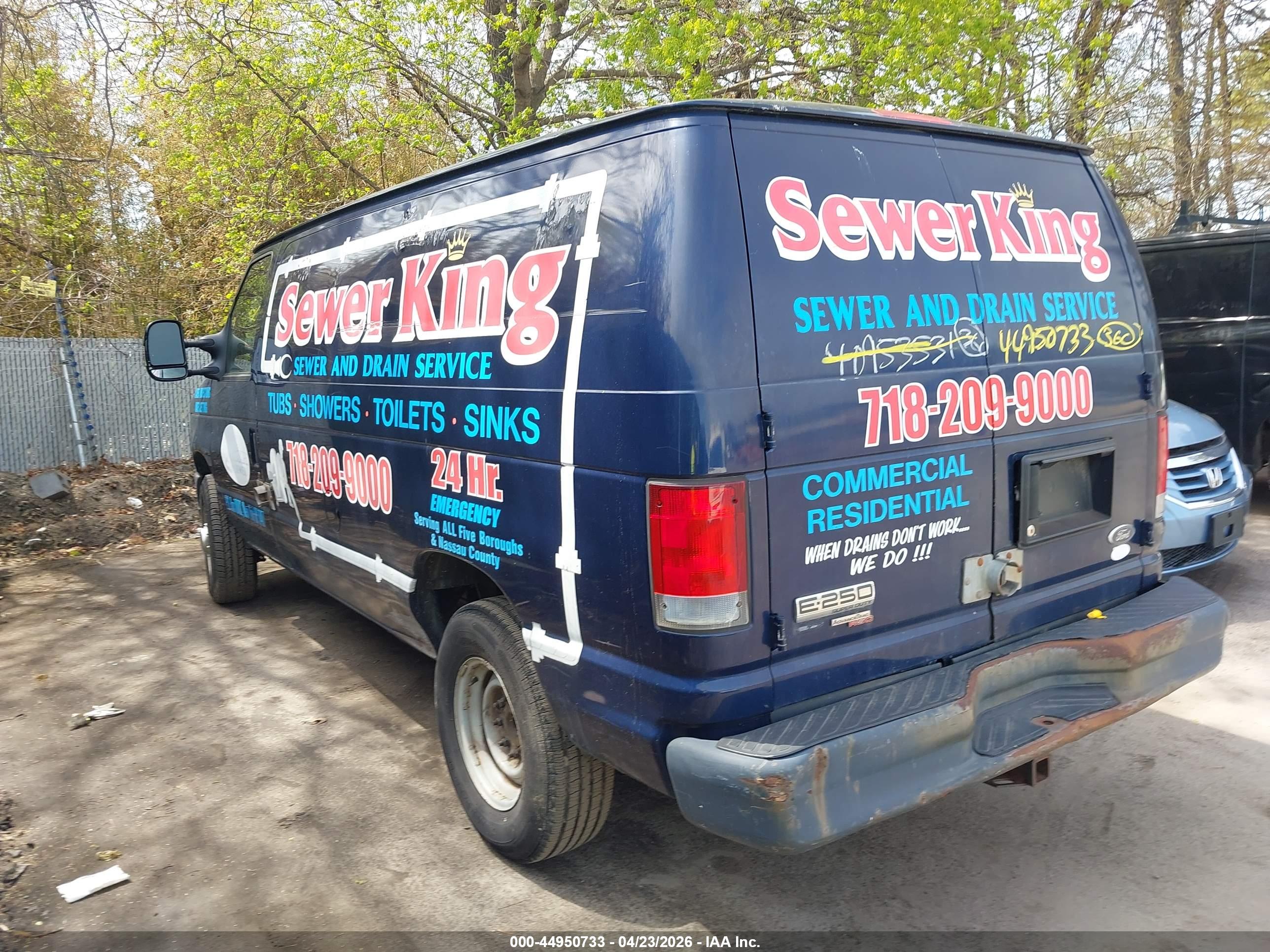 FORD E-250 image 3