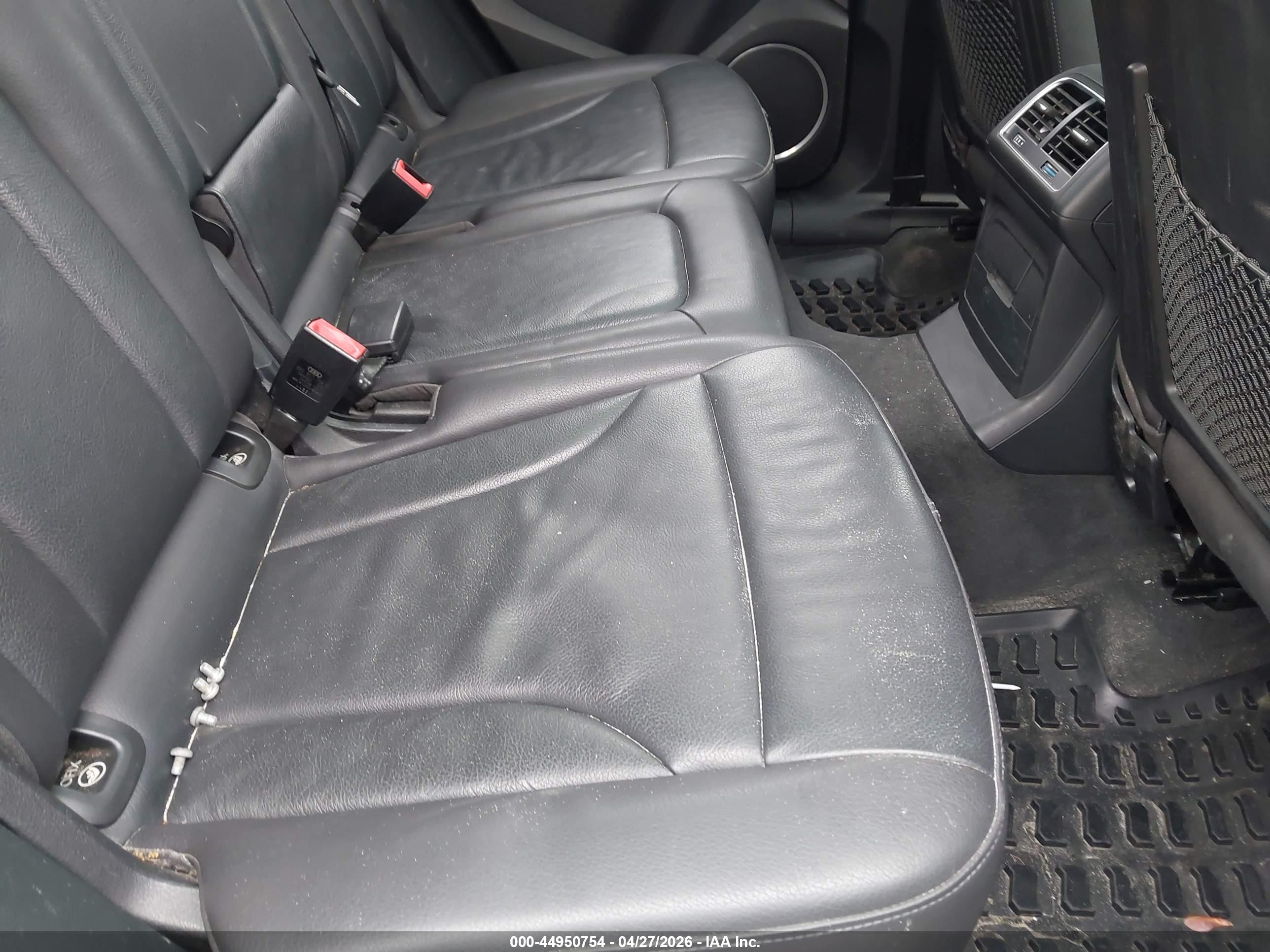 AUDI Q5 image 8