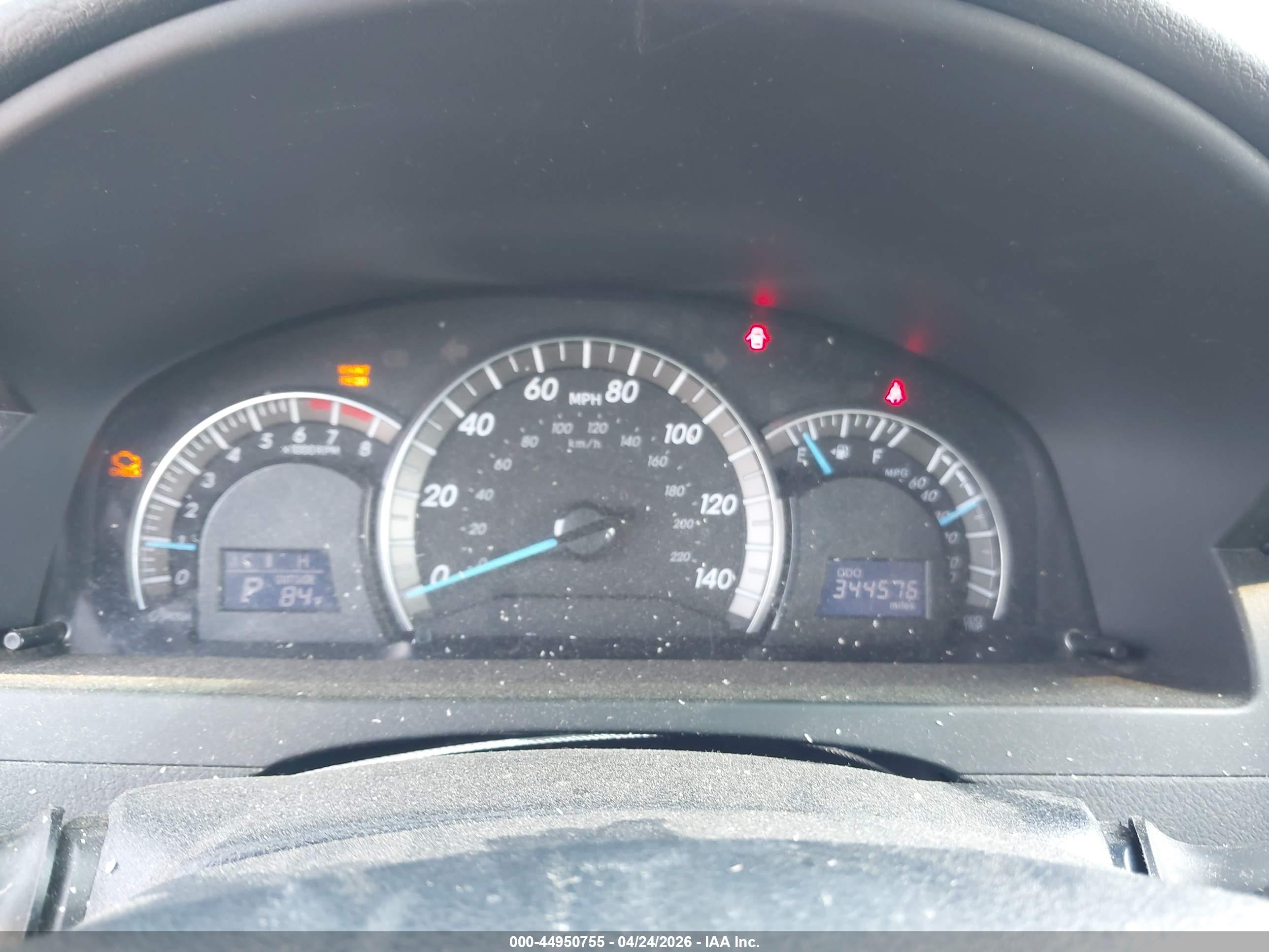 TOYOTA CAMRY image 7