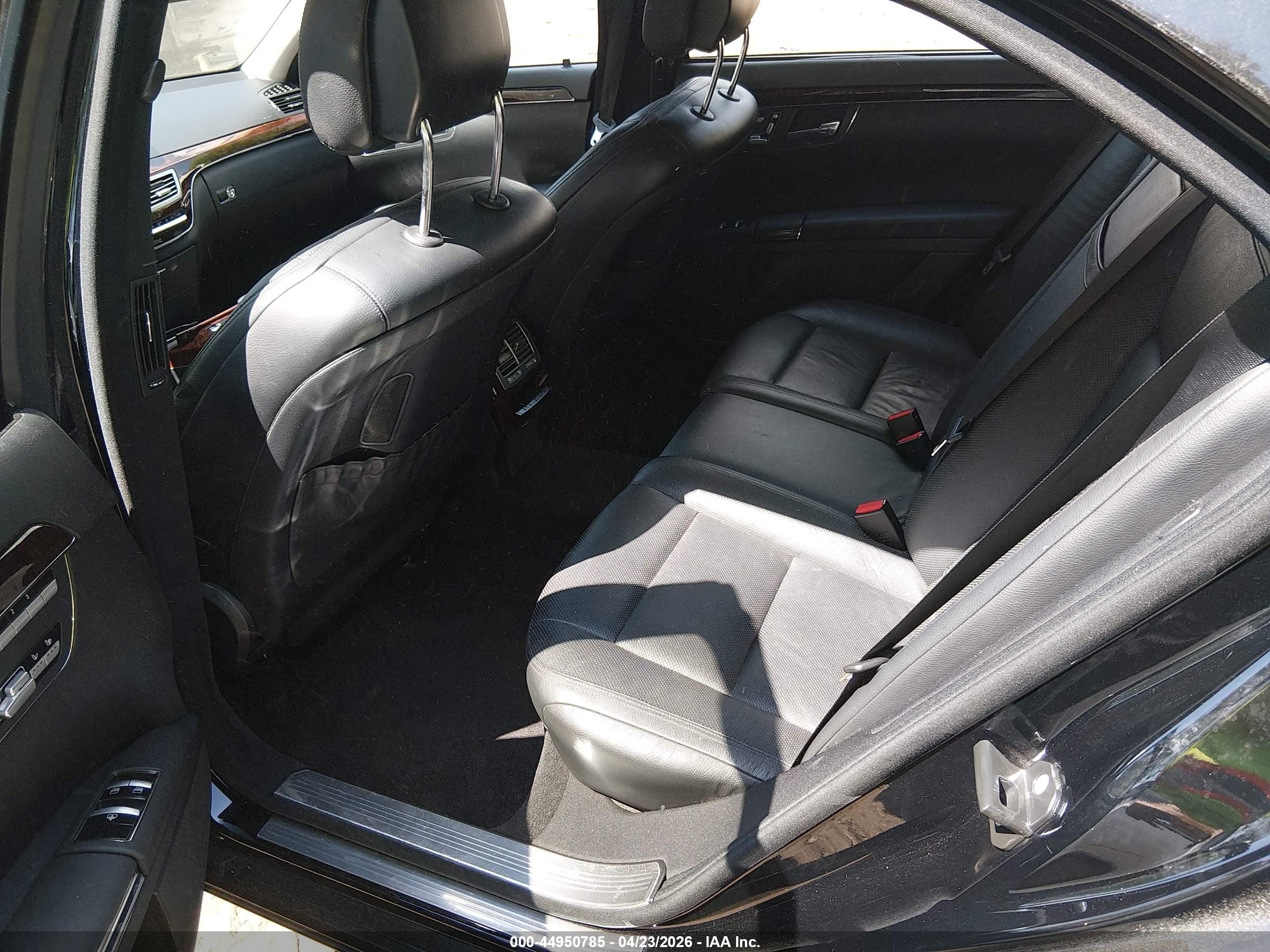 MERCEDES-BENZ S image 8