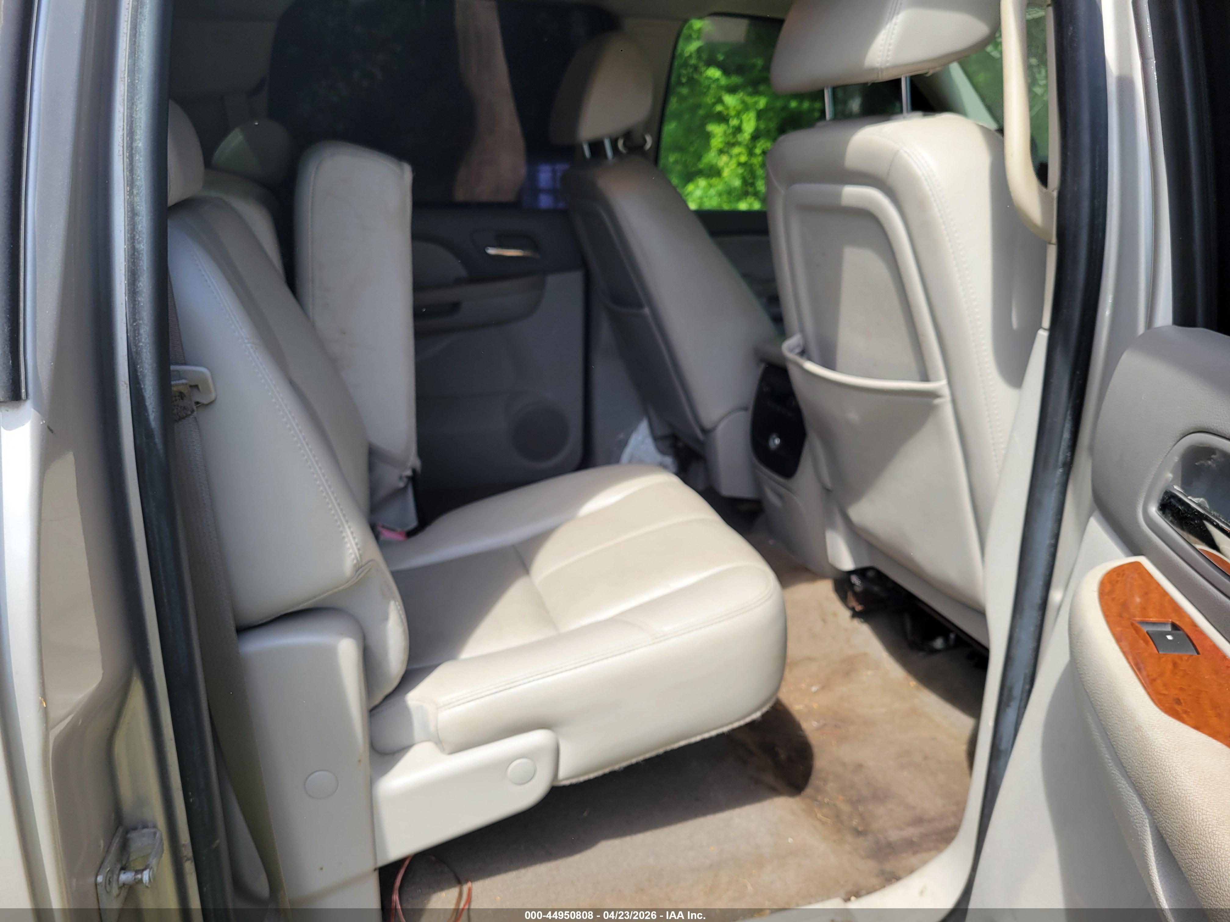 GMC SIERRA image 8