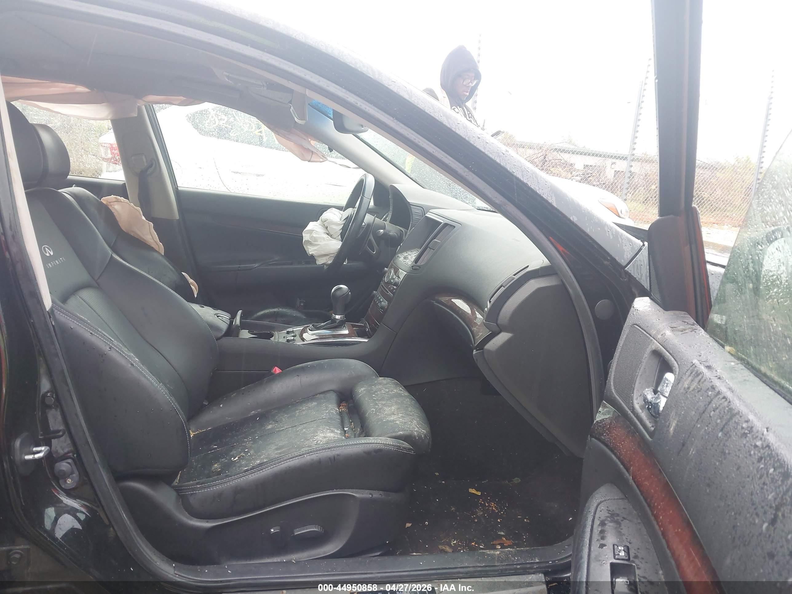 INFINITI G37X image 5