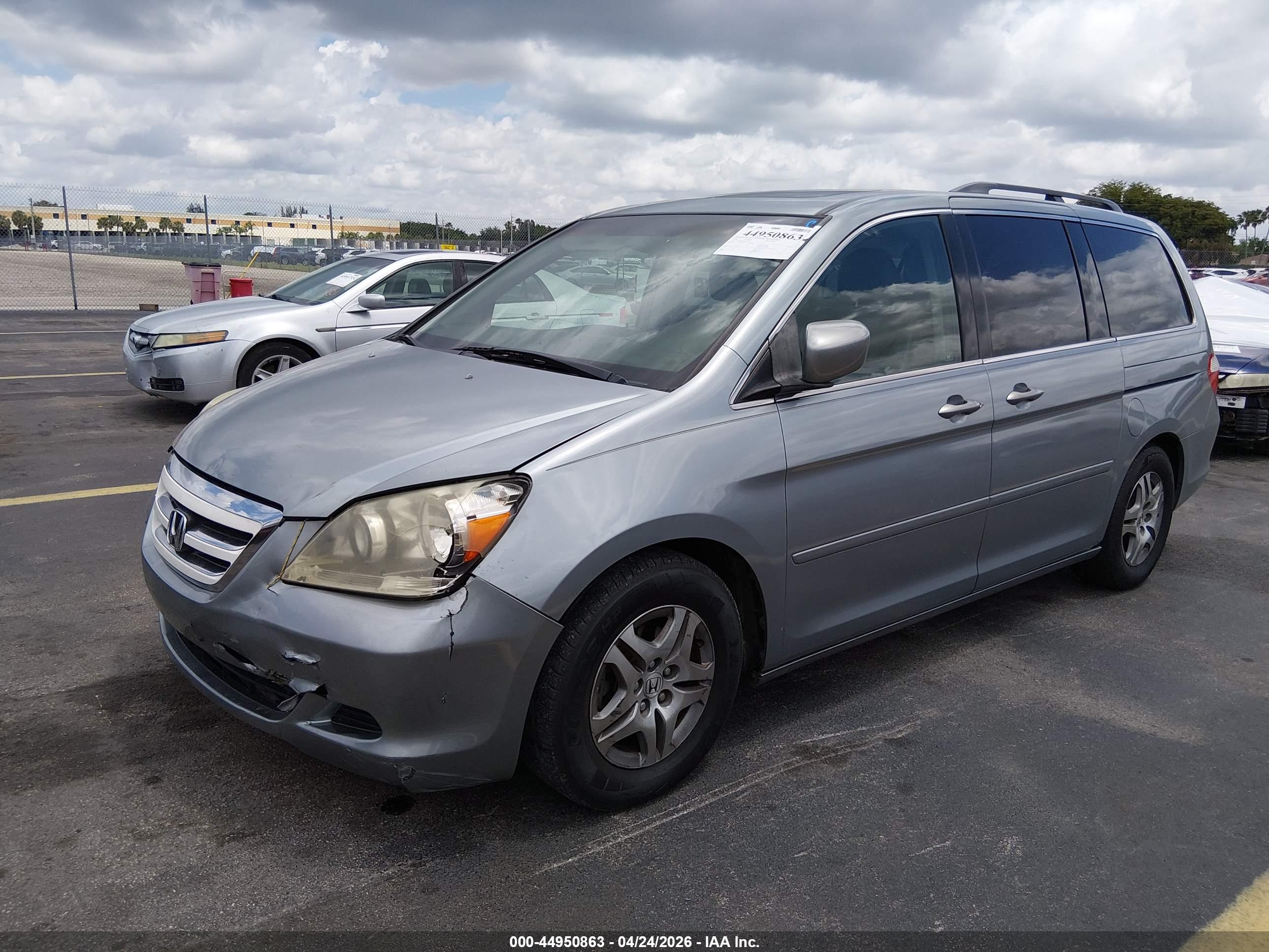 HONDA ODYSSEY image 6